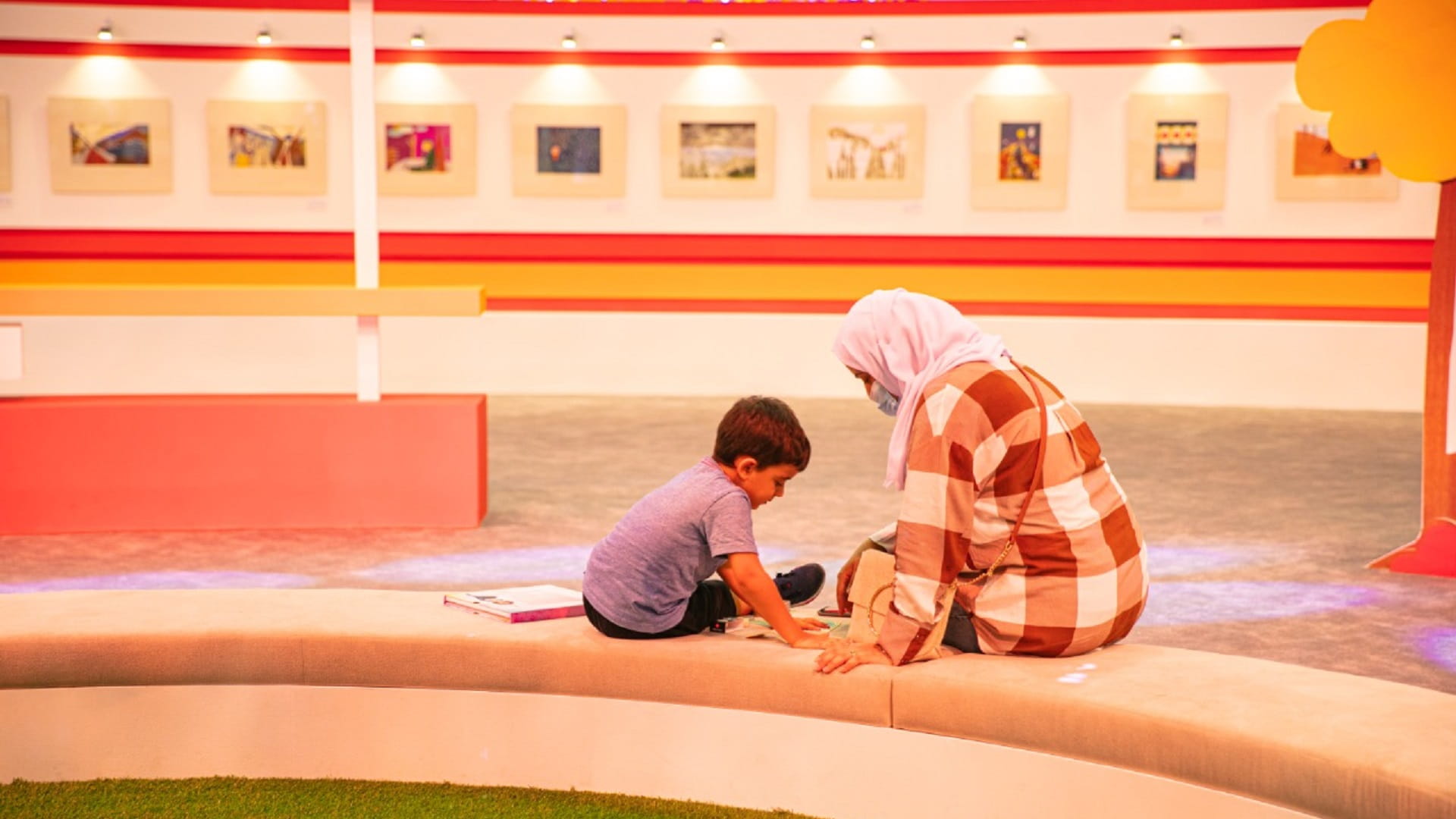 Image for the title: Immerse yourself in the visual world of 50 cultures at SCRF 