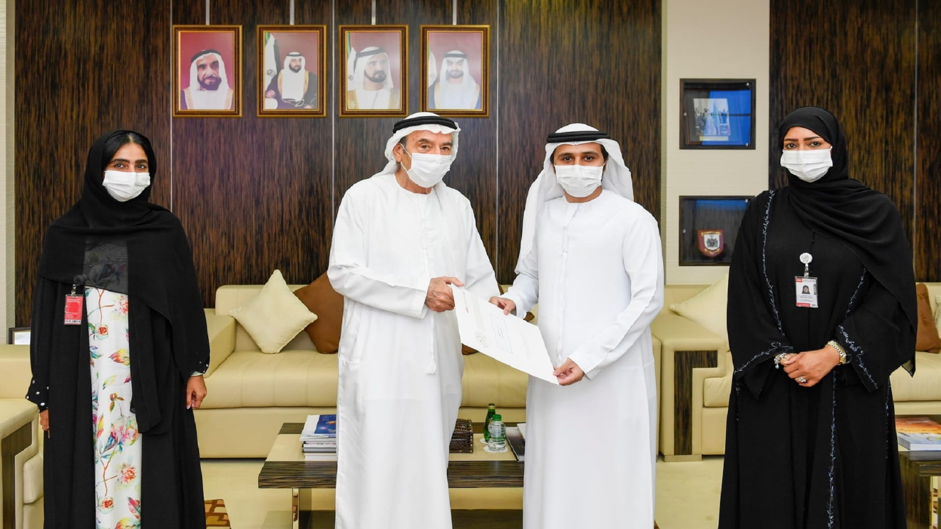 صورة بعنوان: زكي نسيبة:الإمارات من الدول الأكثر جاذبية للعقول والخبرات والمواهب 