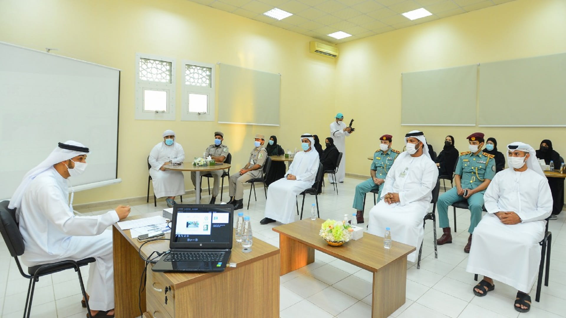 Image for the title: SP launches prgm to enhance security sense of SM’s park employees 