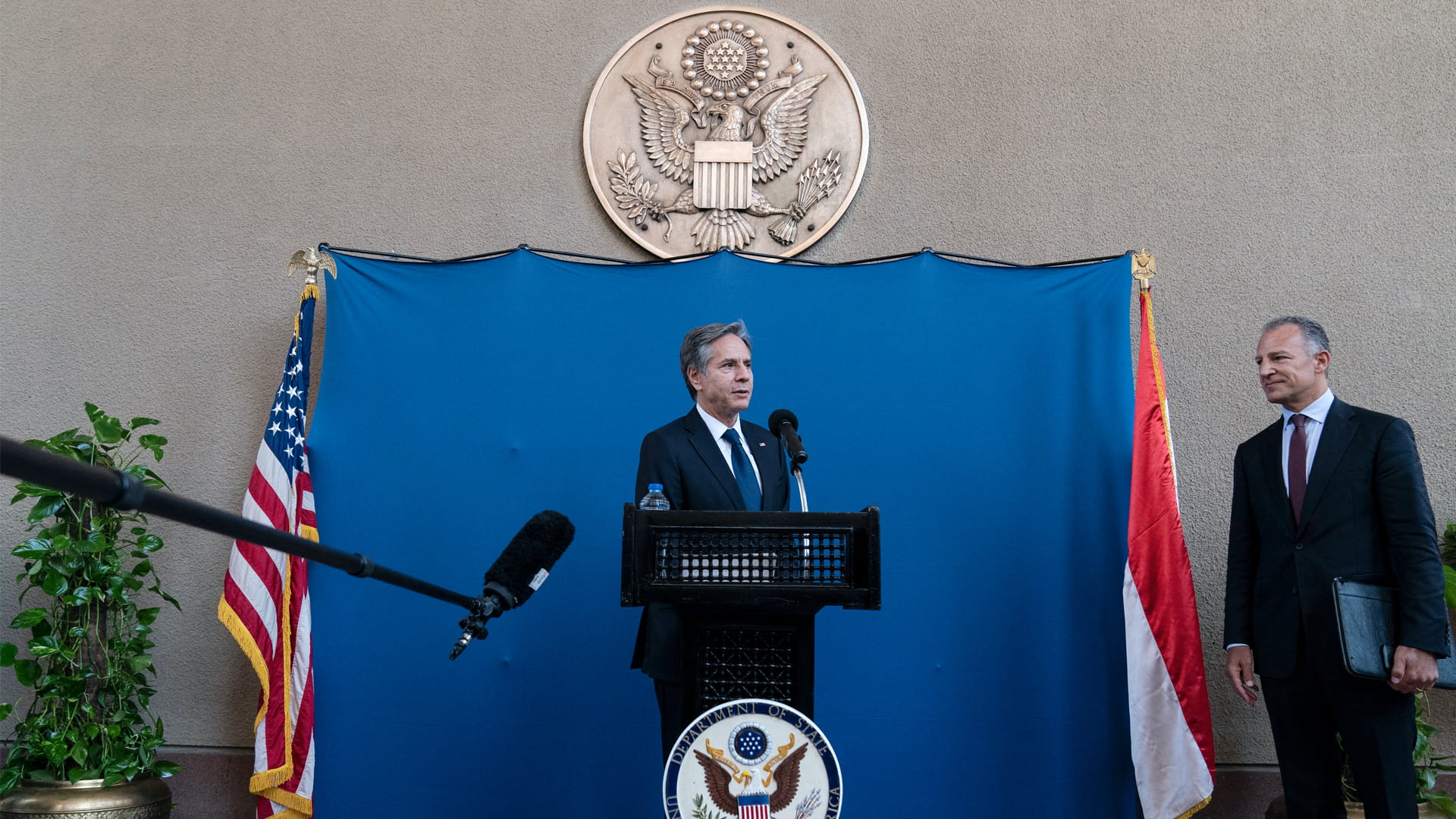 صورة بعنوان: بلينكن والسيسي يدعمان تعزيز وقف إطلاق النار بين إسرائيل وغزة 