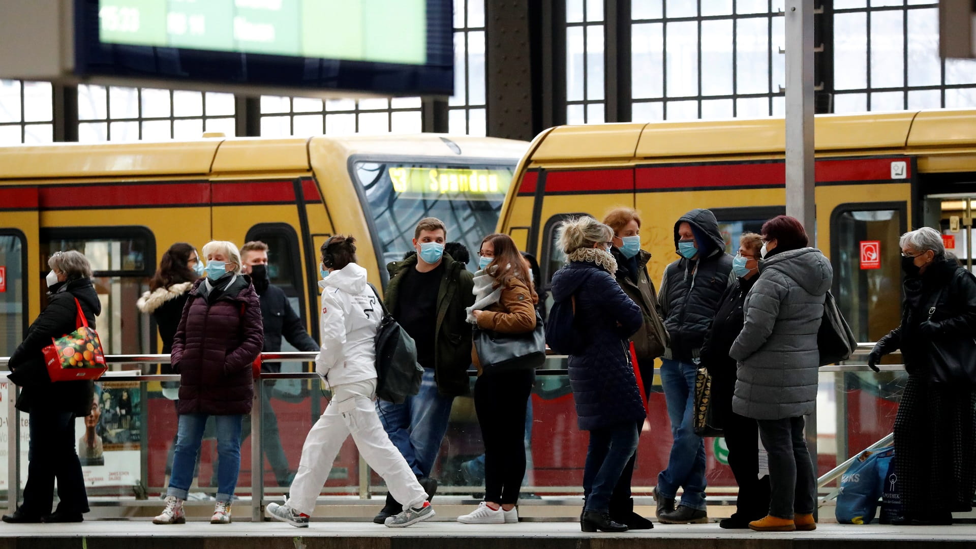 صورة بعنوان: ألمانيا تسجل 7380 إصابة جديدة بفيروس كورونا و192 وفاة 