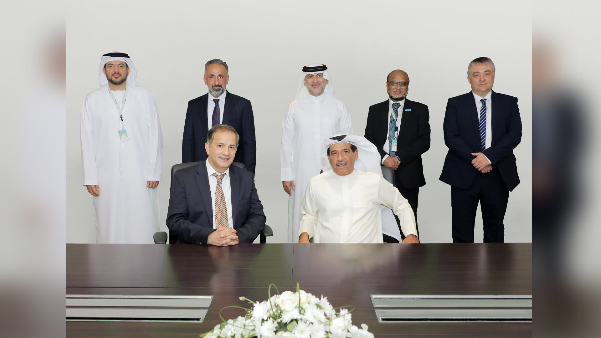 Image for the title: Bee’ah, Chinook announces region first waste-to-Hydrogen project 