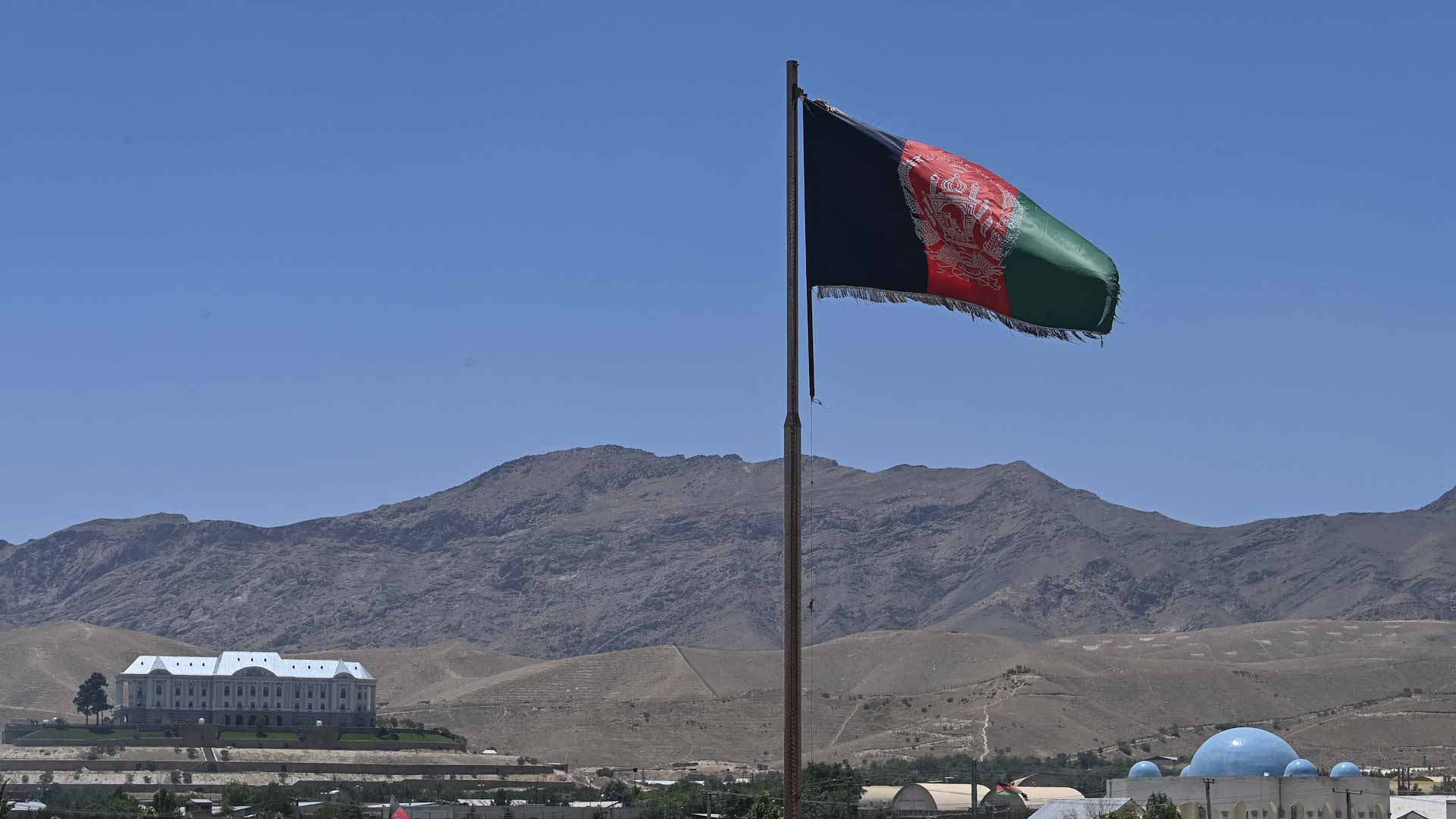 Image for the title: Huge blast rocks Afghan capital 