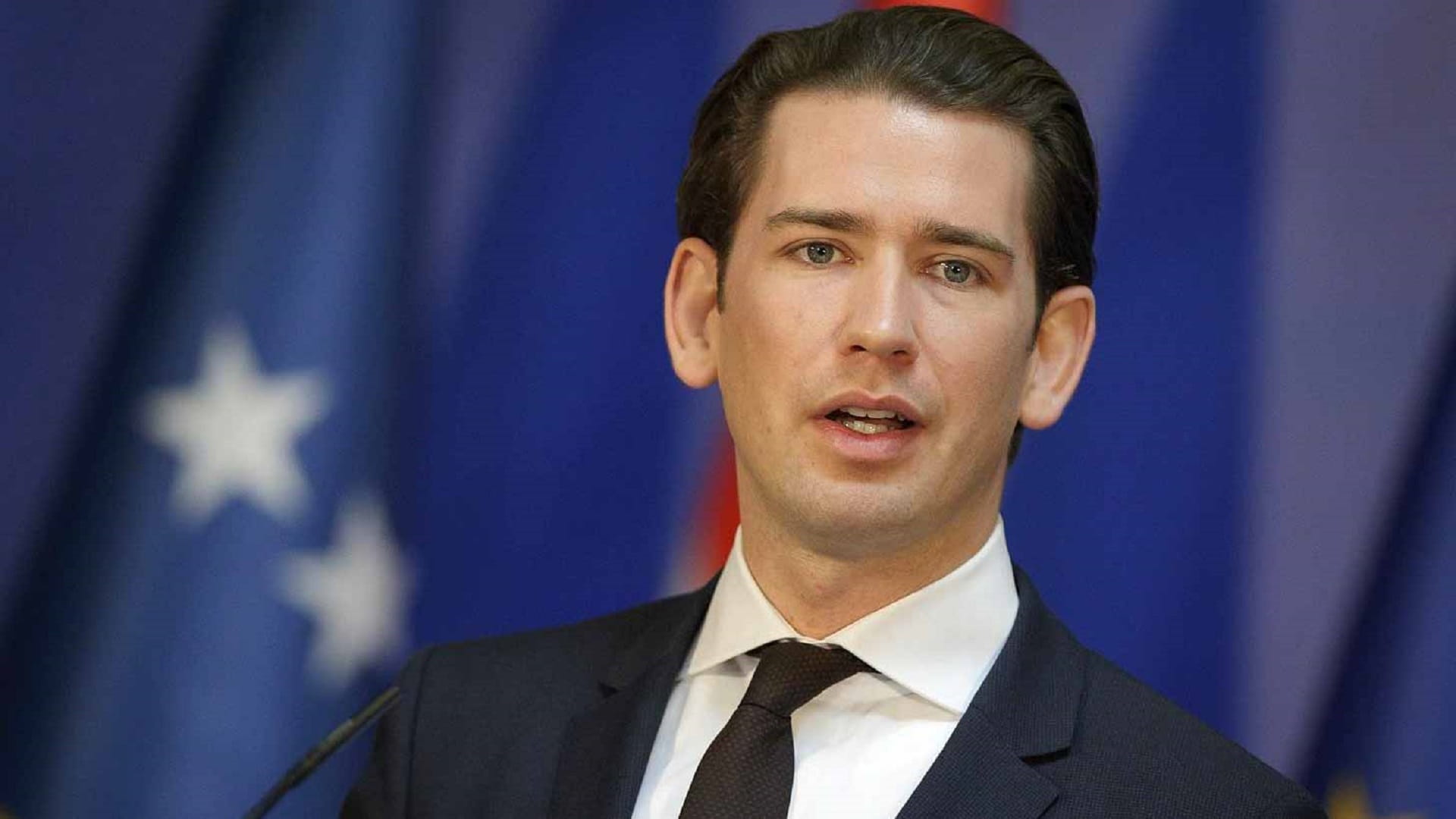 صورة بعنوان: رئيس وزراء النمسا يدعو إلى نزع السلاح النووي 