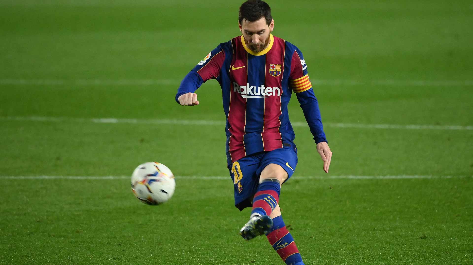 صورة بعنوان: أرقام النجم الأرجنتيني ميسي رفقة نادي برشلونة  