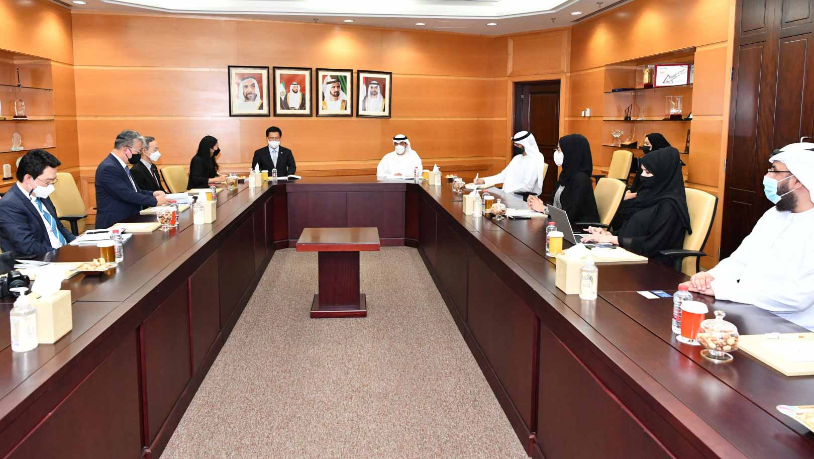 صورة بعنوان: وزارة الطاقة تبحث تعزيز التعاون المشترك مع كوريا الجنوبية 