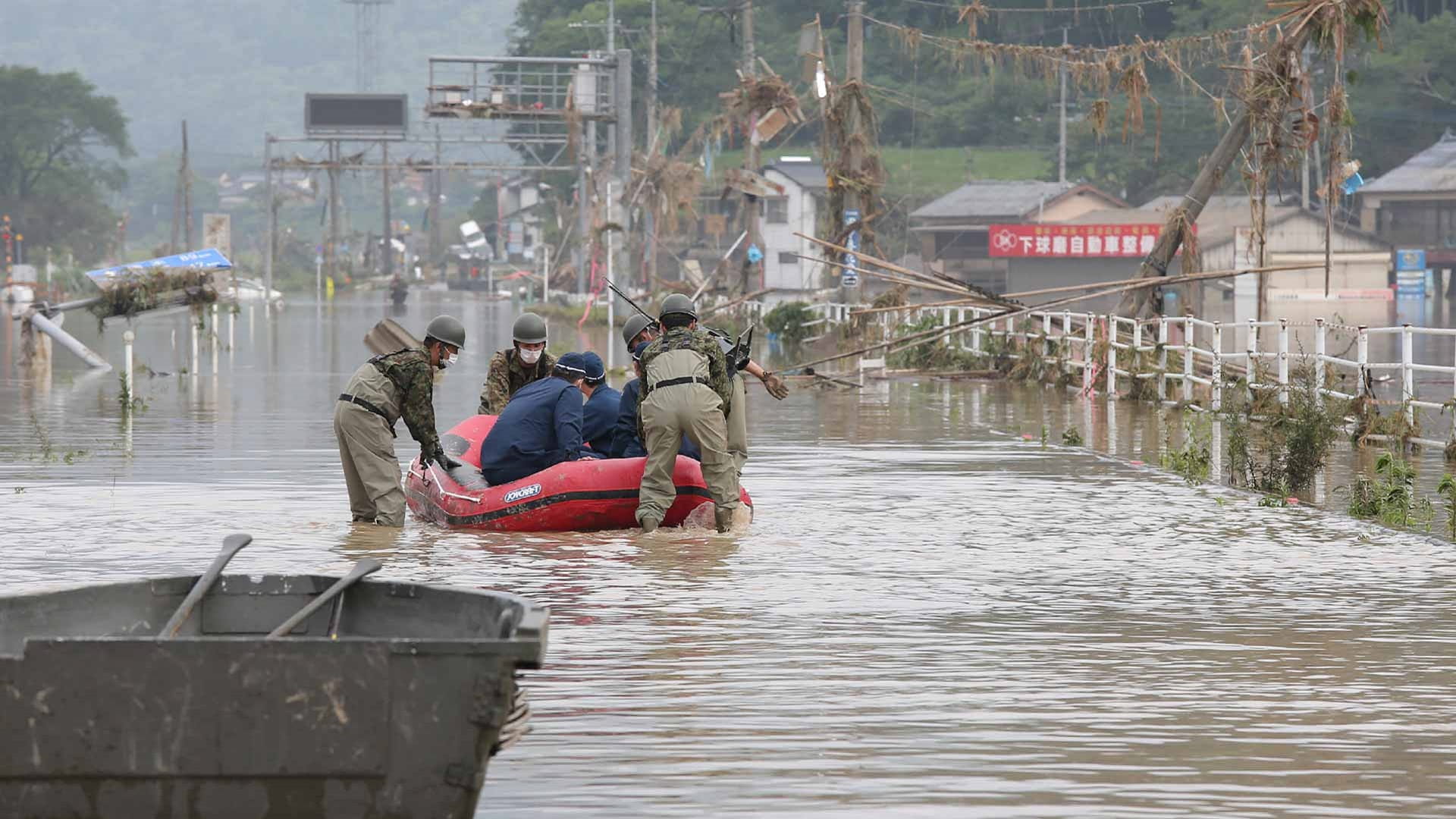 Image for the title: Huge evacuation in Japan amid torrential Kyushu rains 