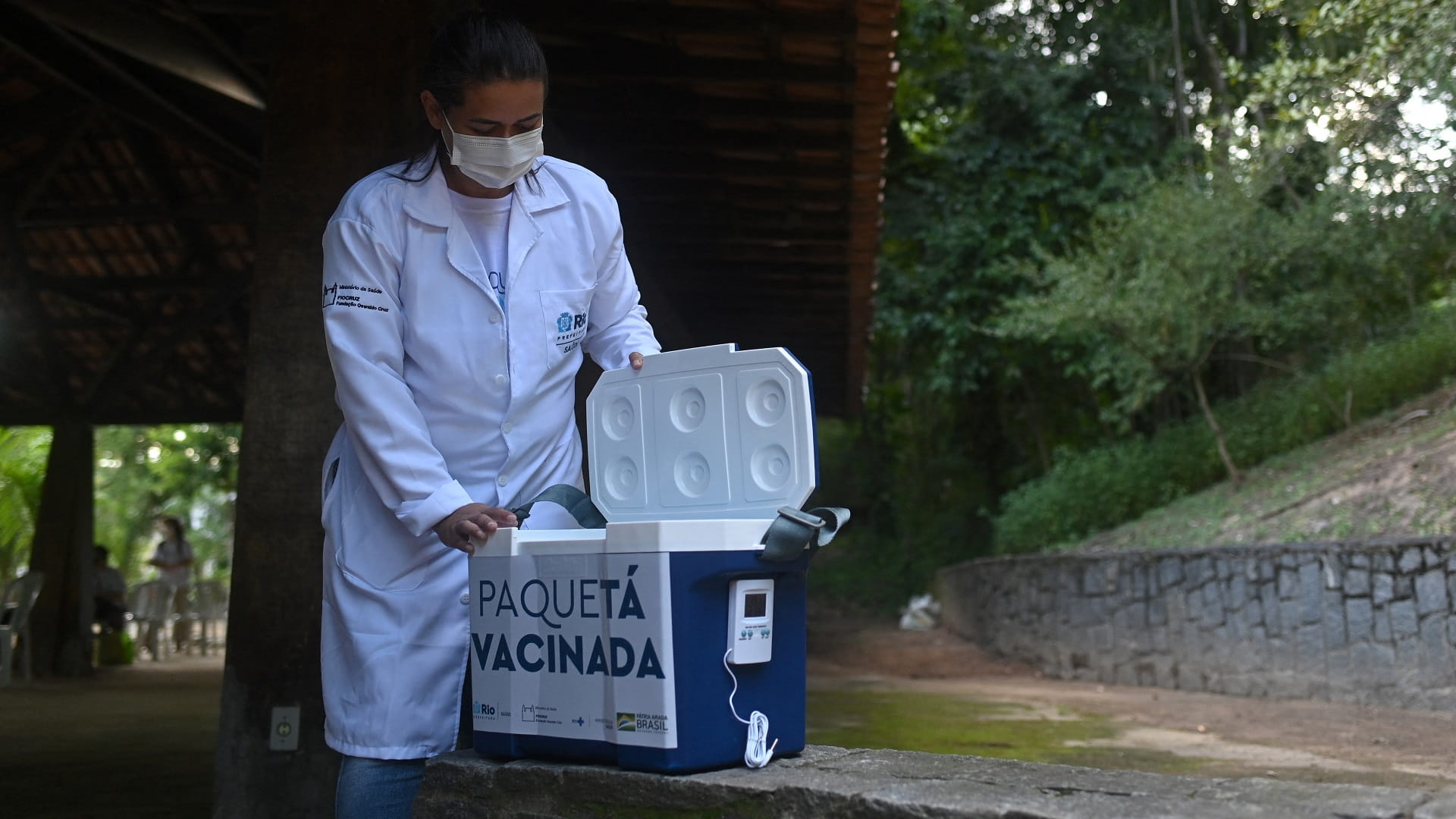 صورة بعنوان: البرازيل تسجل 33933 إصابة و966 وفاة جديدة بكورونا 