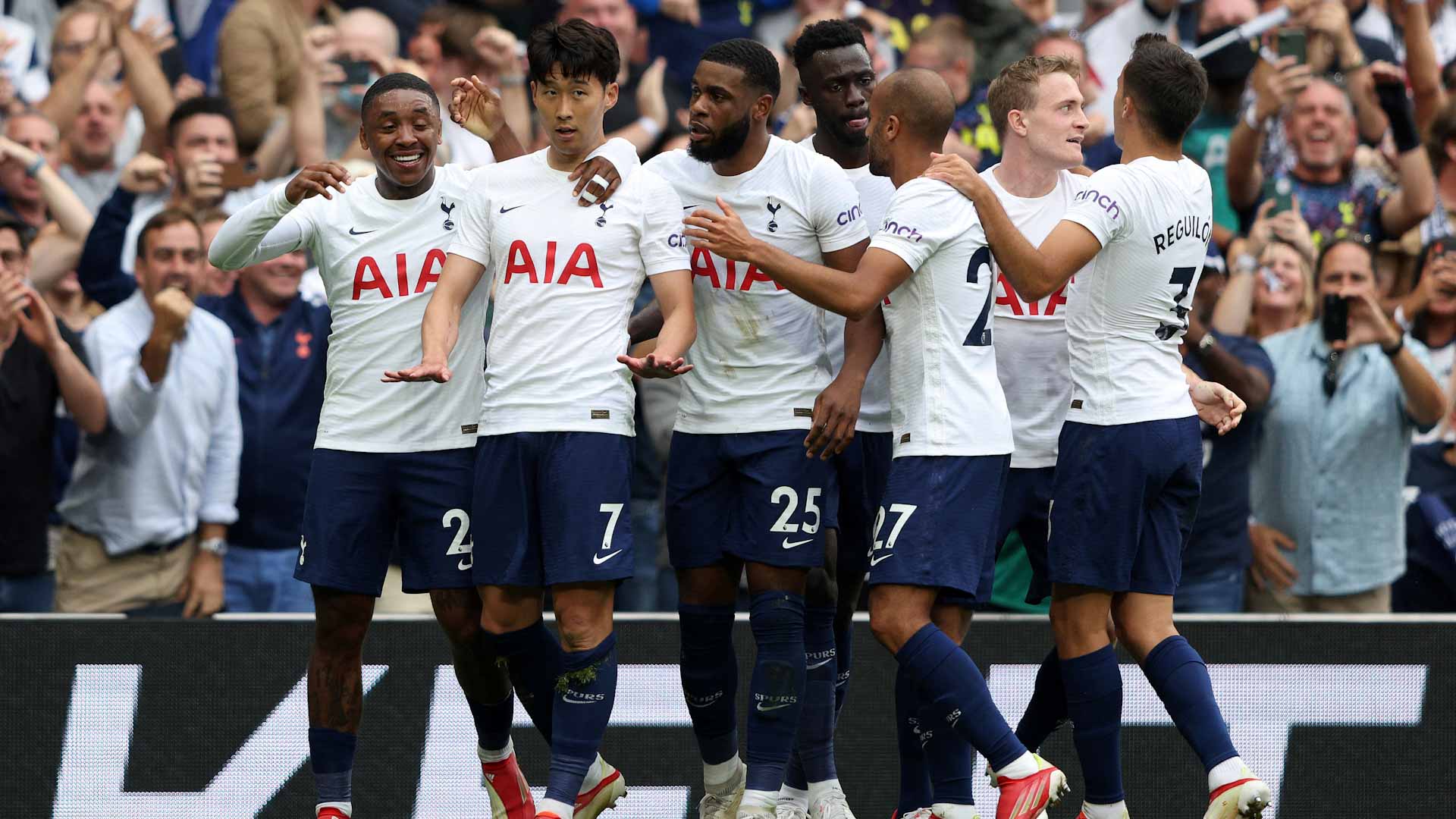 صورة بعنوان: توتنهام يتخطى مانشستر سيتي بالدوري الإنجليزي الممتاز 