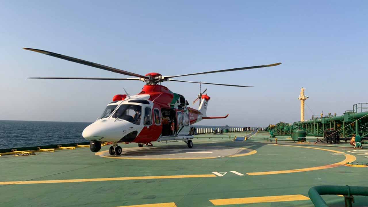 Image for the title: NSRC rescues three stranded Emiratis in desert 