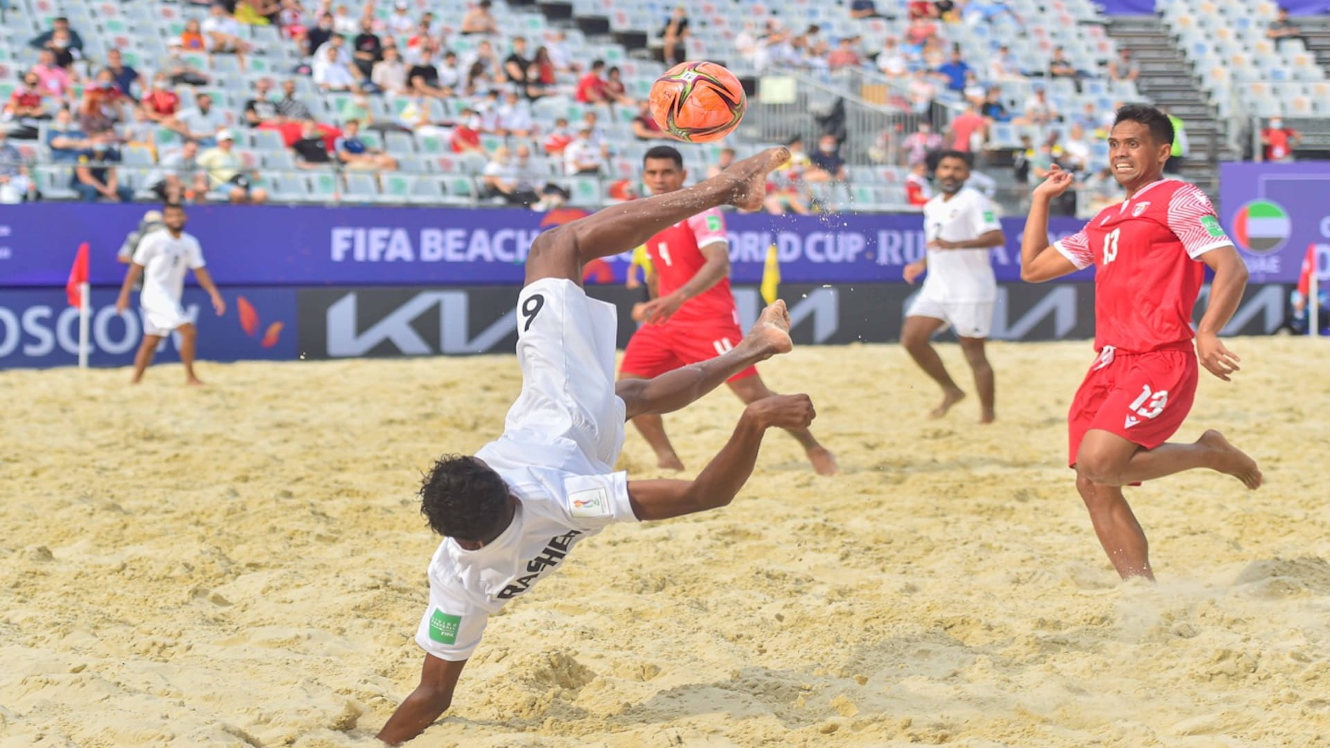 صورة بعنوان: أبيض الشواطئ يستهل مشواره في كأس العالم بالفوز على تاهيتي 