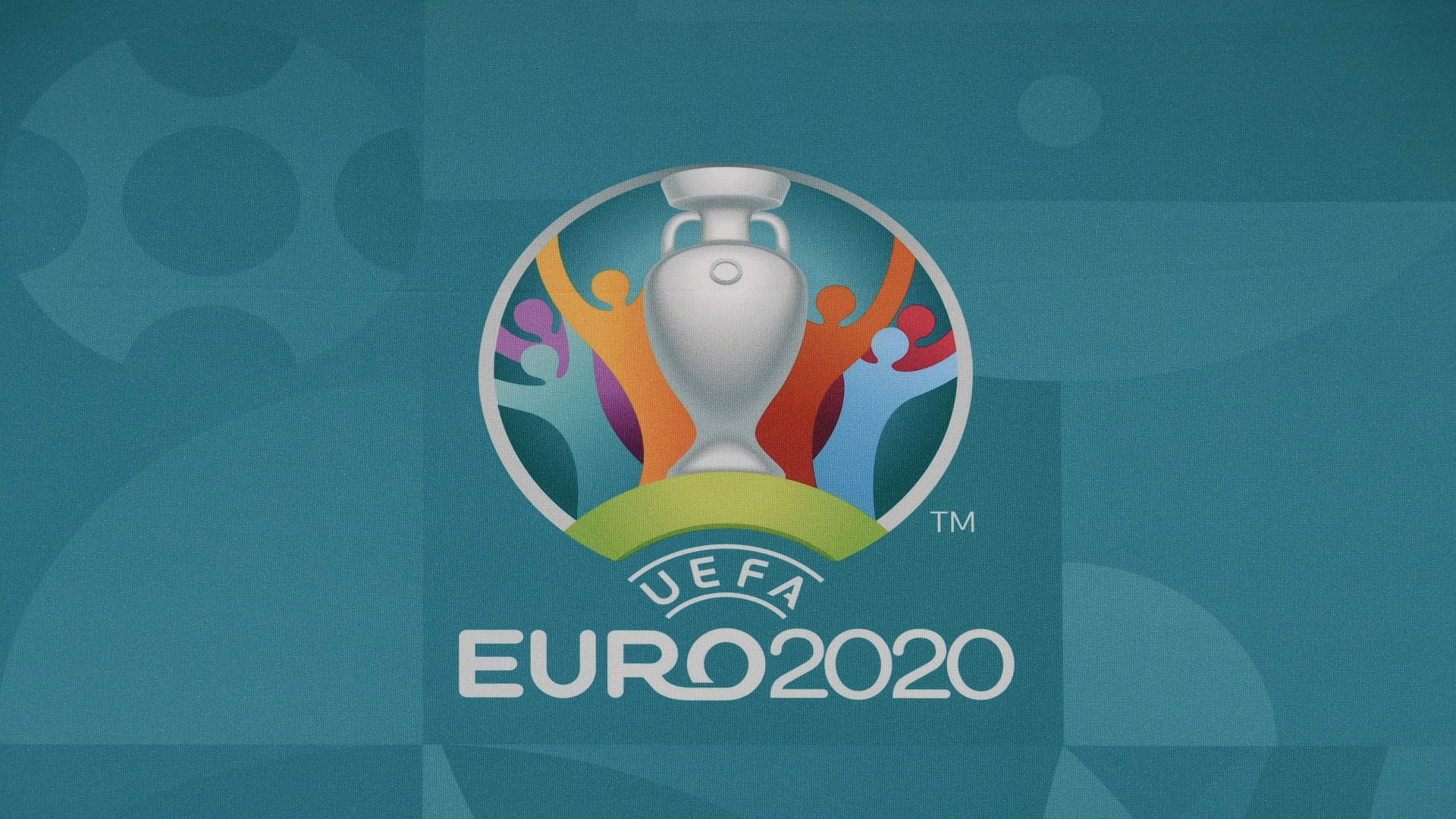 Image for the title: Euro 2020 final at Wembley was a "superspreader" event 