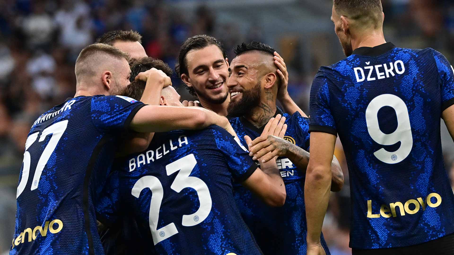 Image for the title: Inter Milan open title defence with Genoa thumping 