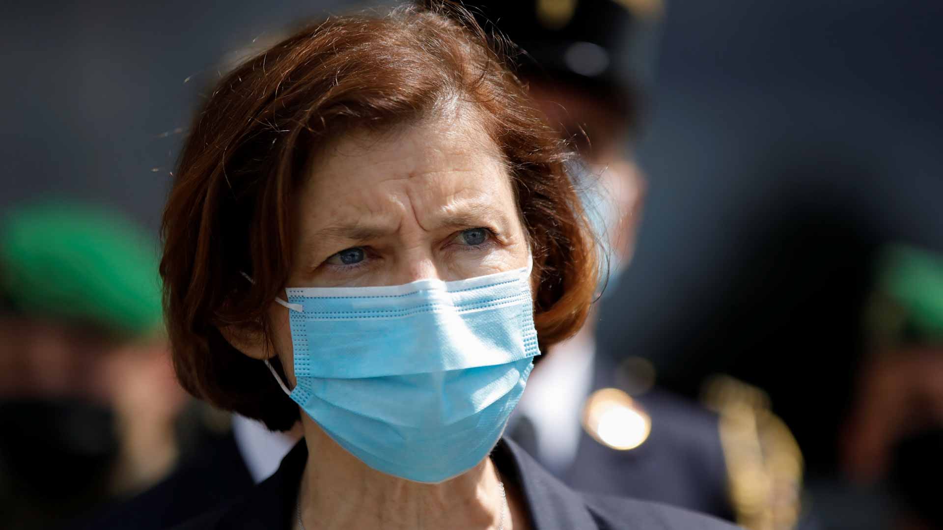 صورة بعنوان: فرنسا تُنهي عملية الإجلاء من مطار كابول  