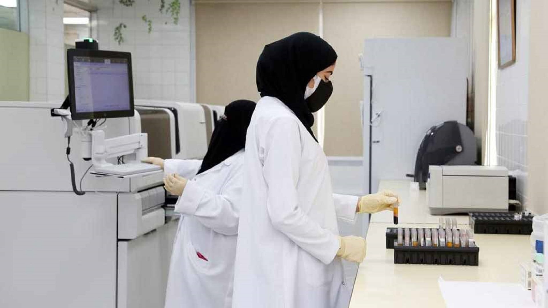 صورة بعنوان: تجديد الاعتماد الدولي لمختبر مركز اللياقة الطبية ببلدية الشارقة 