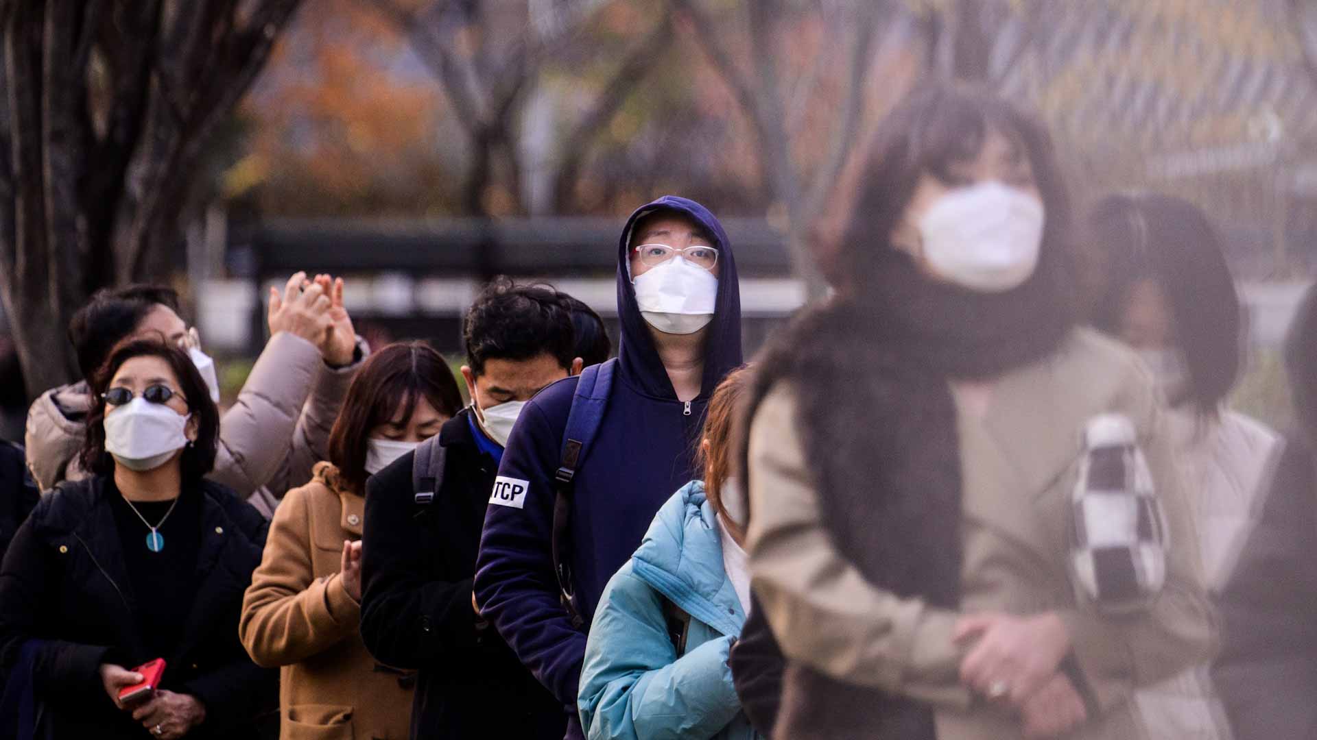 Image for the title: S.Korea reports 3 more Omicron cases 