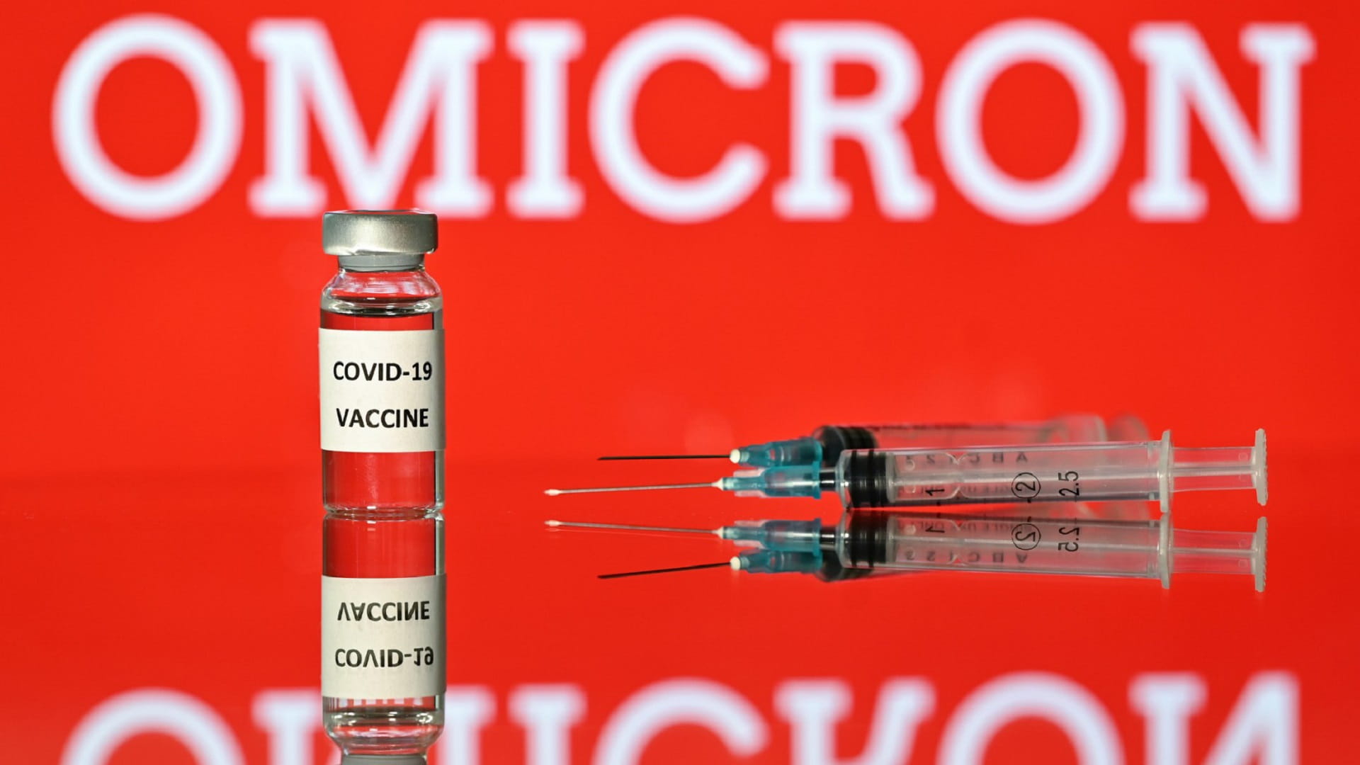 Image for the title: Omicron co-discoverer: Variant precursors around for very long 