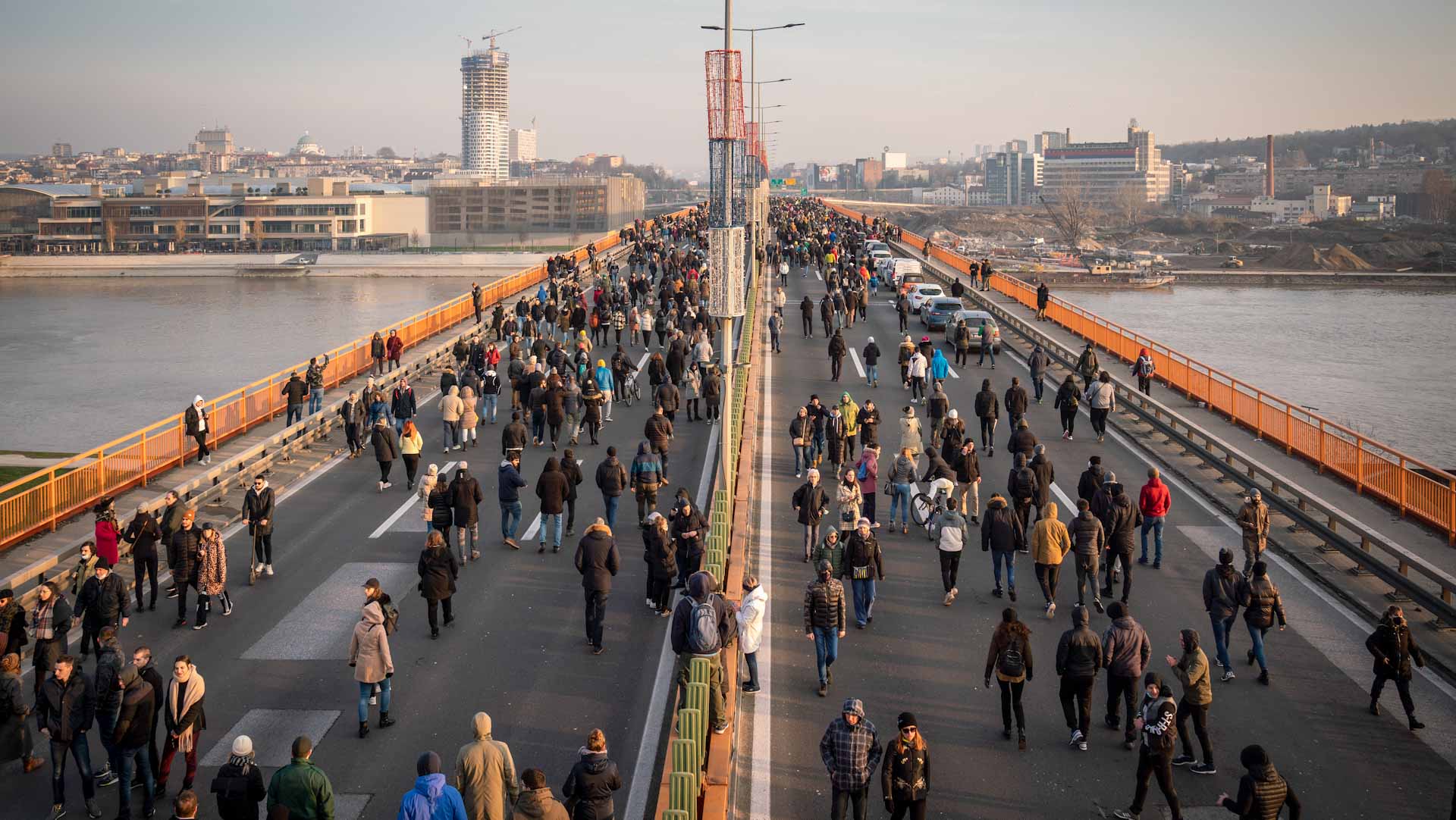 Image for the title: Thousands block roads in Serbia to protest mining project 