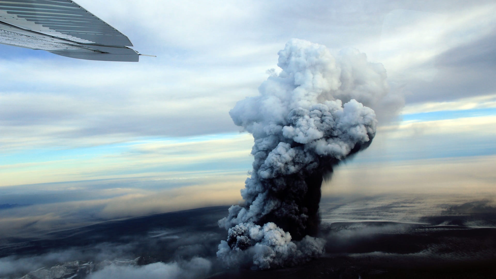 Image for the title: Iceland raises alert level for its most active volcano 