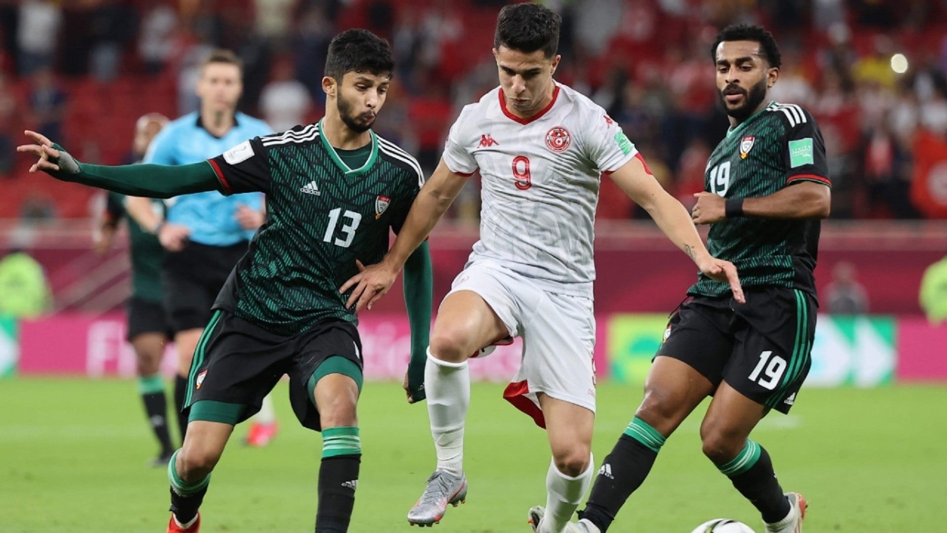 صورة بعنوان: منتخب الإمارات يتأهل إلى ربع نهائي كأس العرب لكرة القدم 