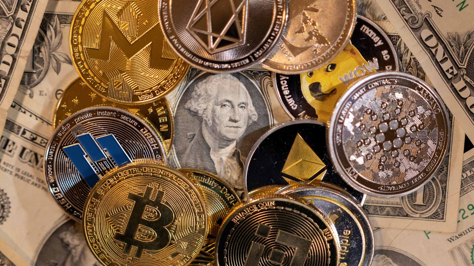 Image for the title: Dollar stays soft, with Omicron still top of mind 