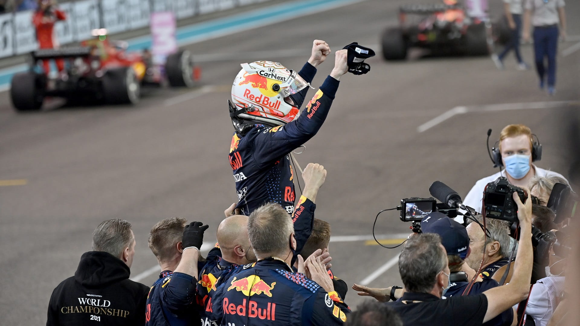 Image for the title: Motor racing-Verstappen wins first F1 title 