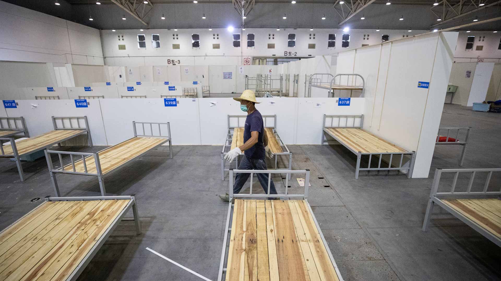 Image for the title: China records 101 new COVID-19 cases 