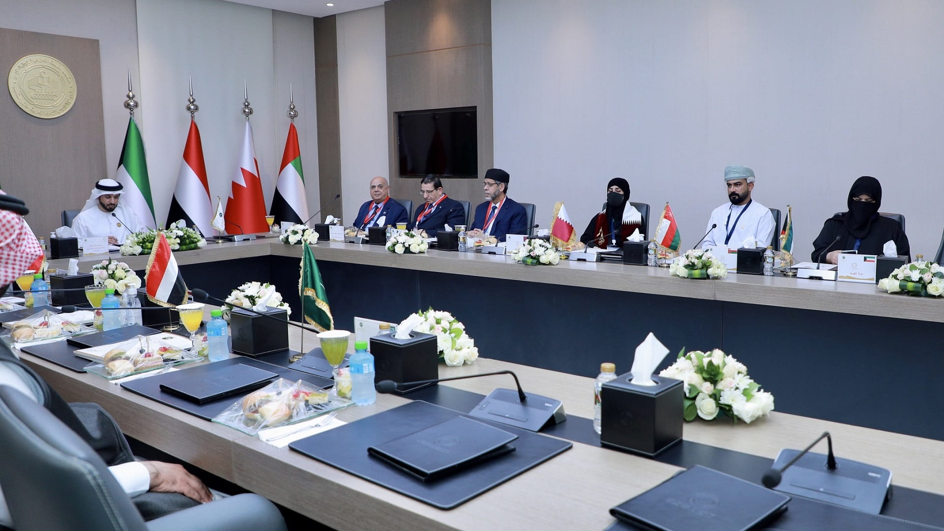 صورة بعنوان: تحت شعار "بالعربية نُبدع".. مناهزات اللغة العربية تنطلق بالشارقة 