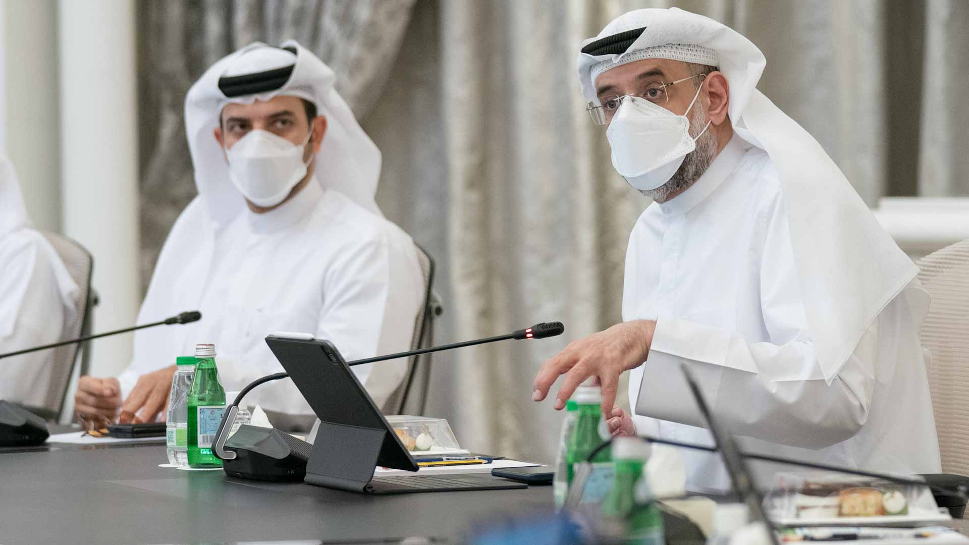 صورة بعنوان: "تنفيذي الشارقة": نظام العمل الجديد يسهم في تحقيق رؤية الدولة 