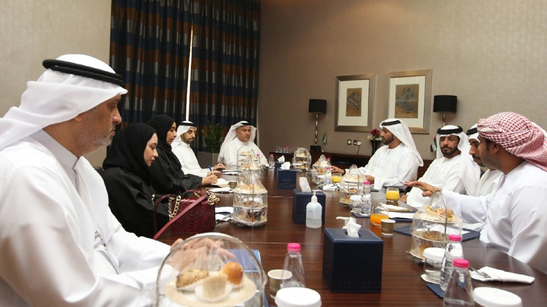 صورة بعنوان: بن حليس: "غرفة الشارقة" شريك استراتيجي لمهرجان البطائح الشعبي 