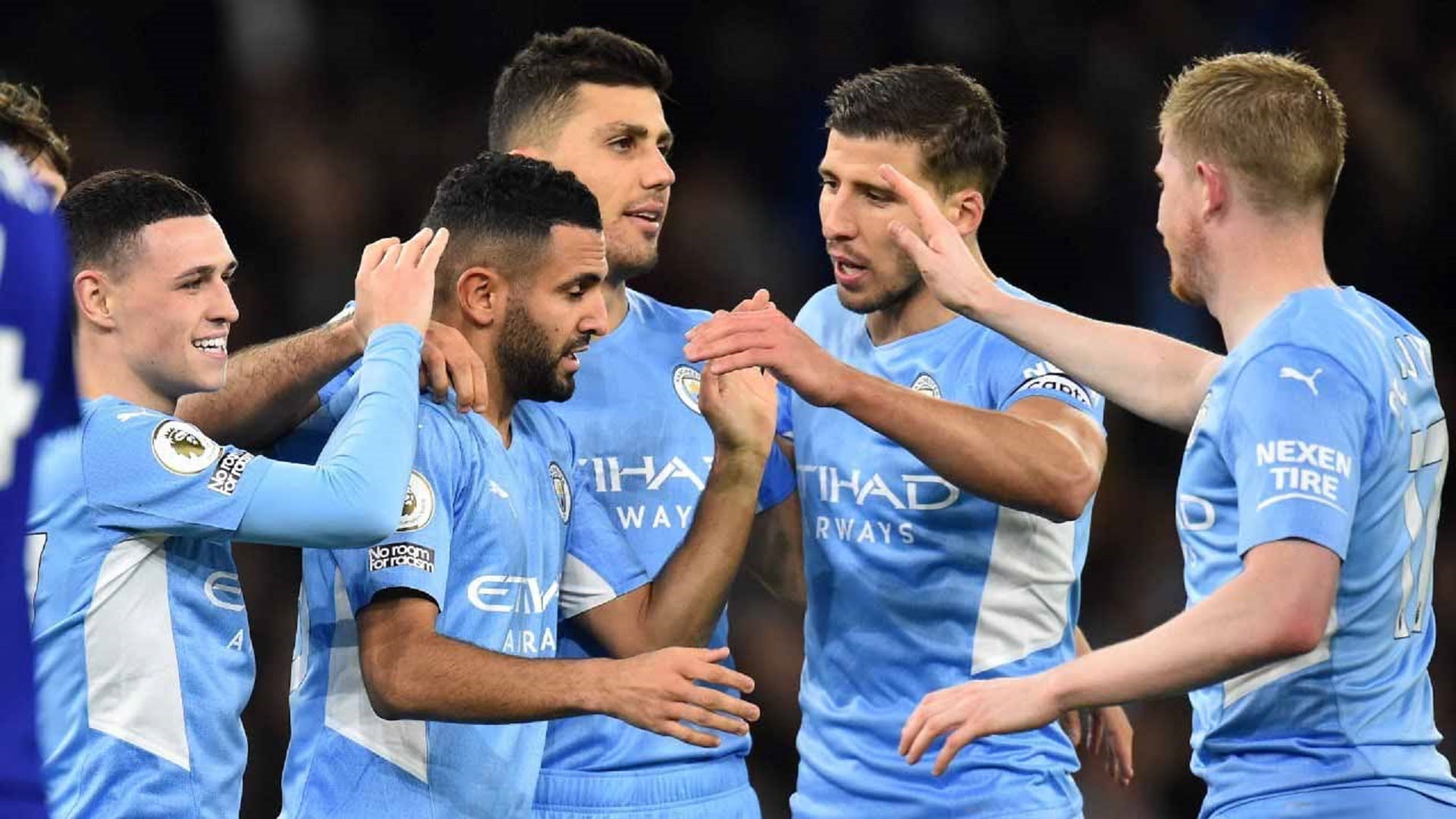 صورة بعنوان: مانشستر سيتي يمزق شباك ليدز يونايتد في الدوري الإنجليزي  