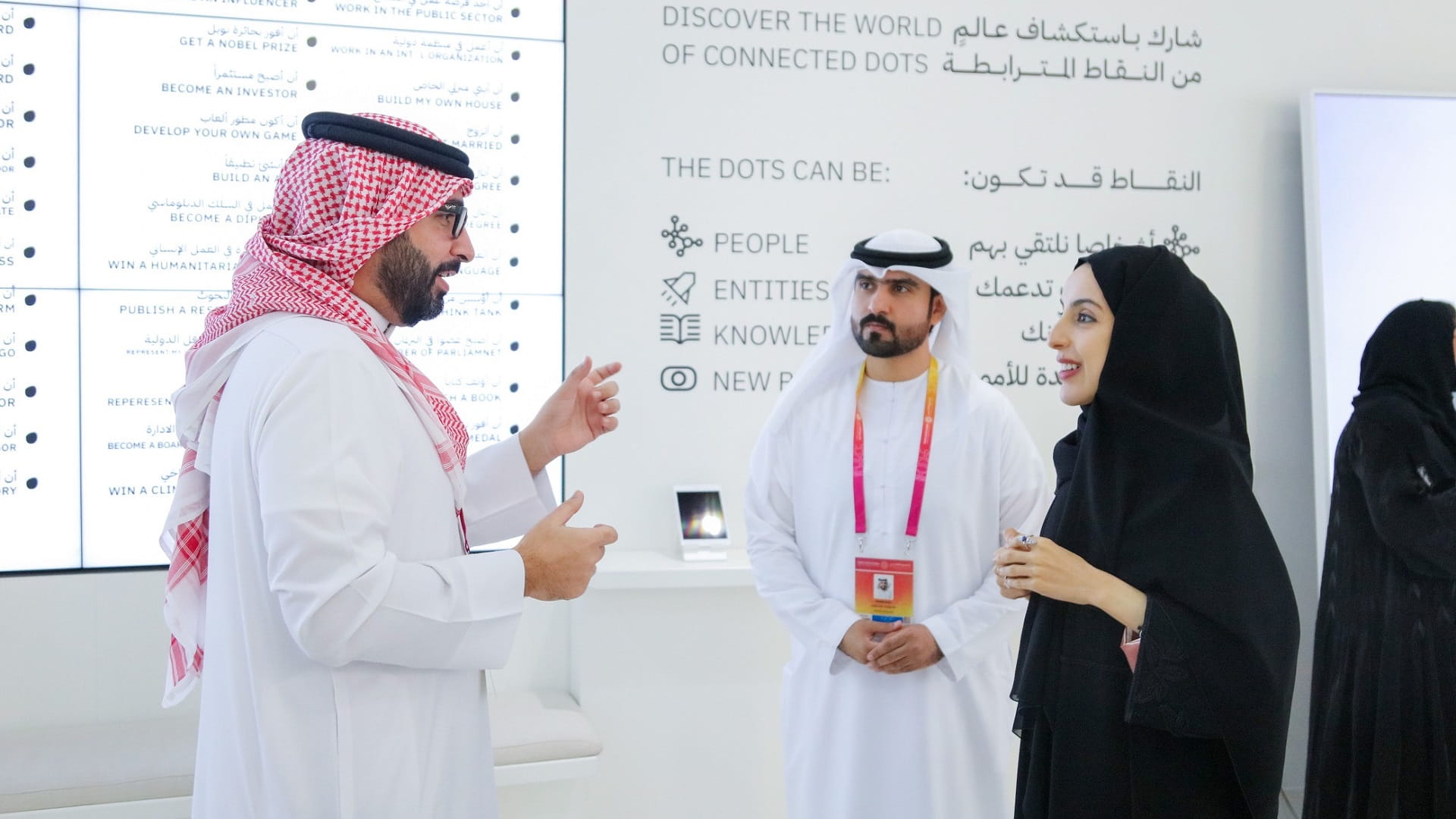 صورة بعنوان: شما المزروعي تستقبل وزير الشباب والرياضة البحريني 