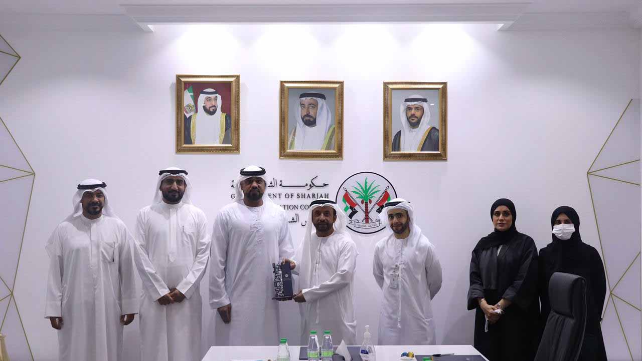 Image for the title: SEC, Al Kharous Council discuss roles to support education 