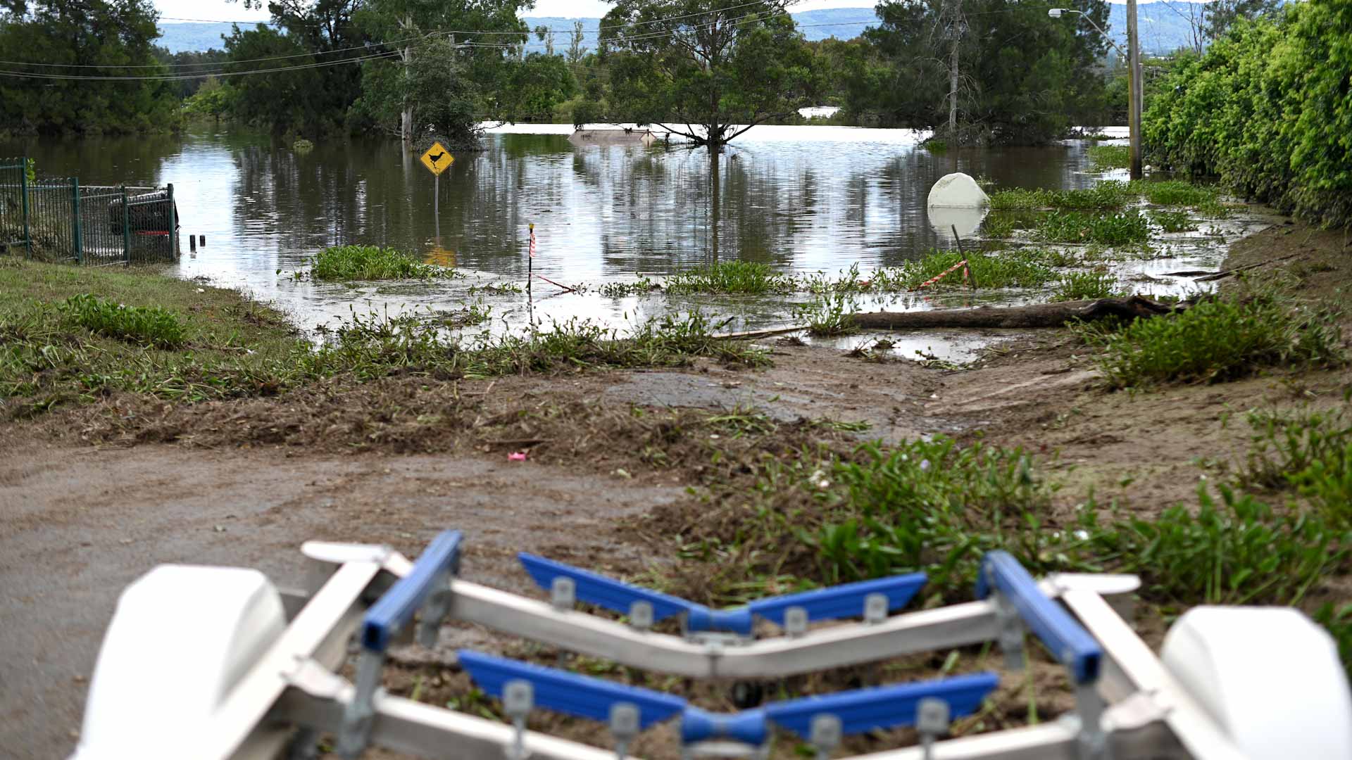 Image for the title: Four dead in light plane crash off Australia's east coast 