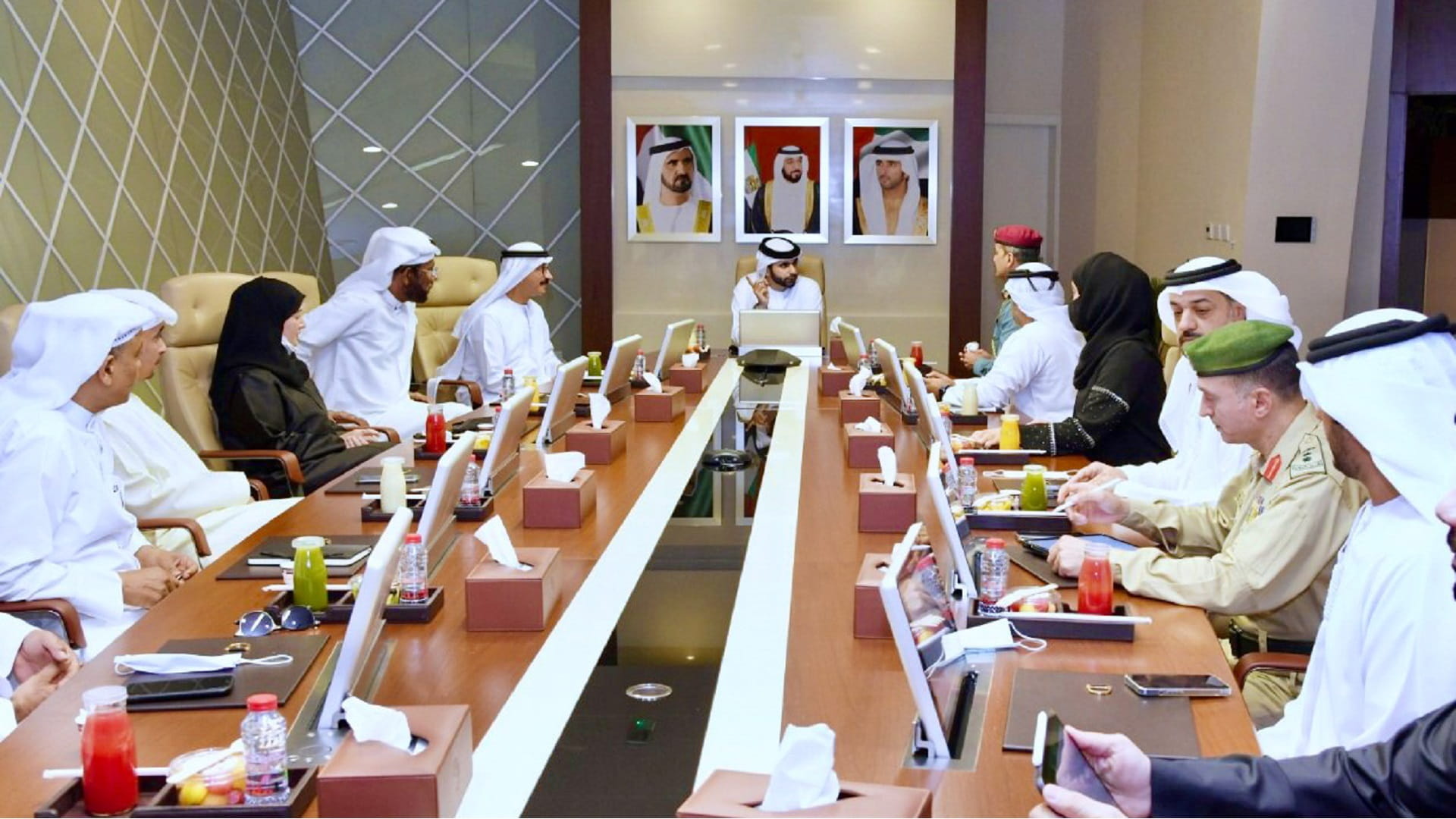 Image for the title: Mansoor bin Mohammed chairs ‘Response and Readiness’ team meeting 