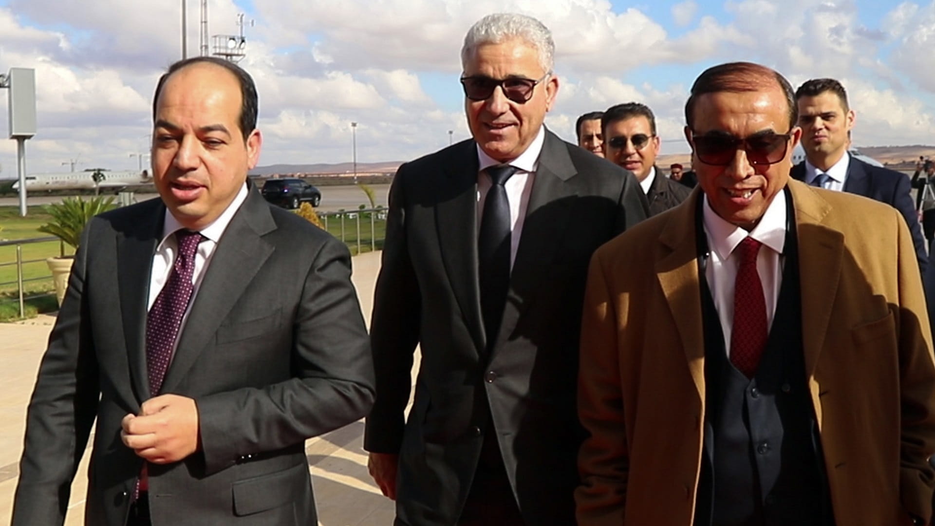 Image for the title: Armed groups deploy in Libya capital amid tensions over election 