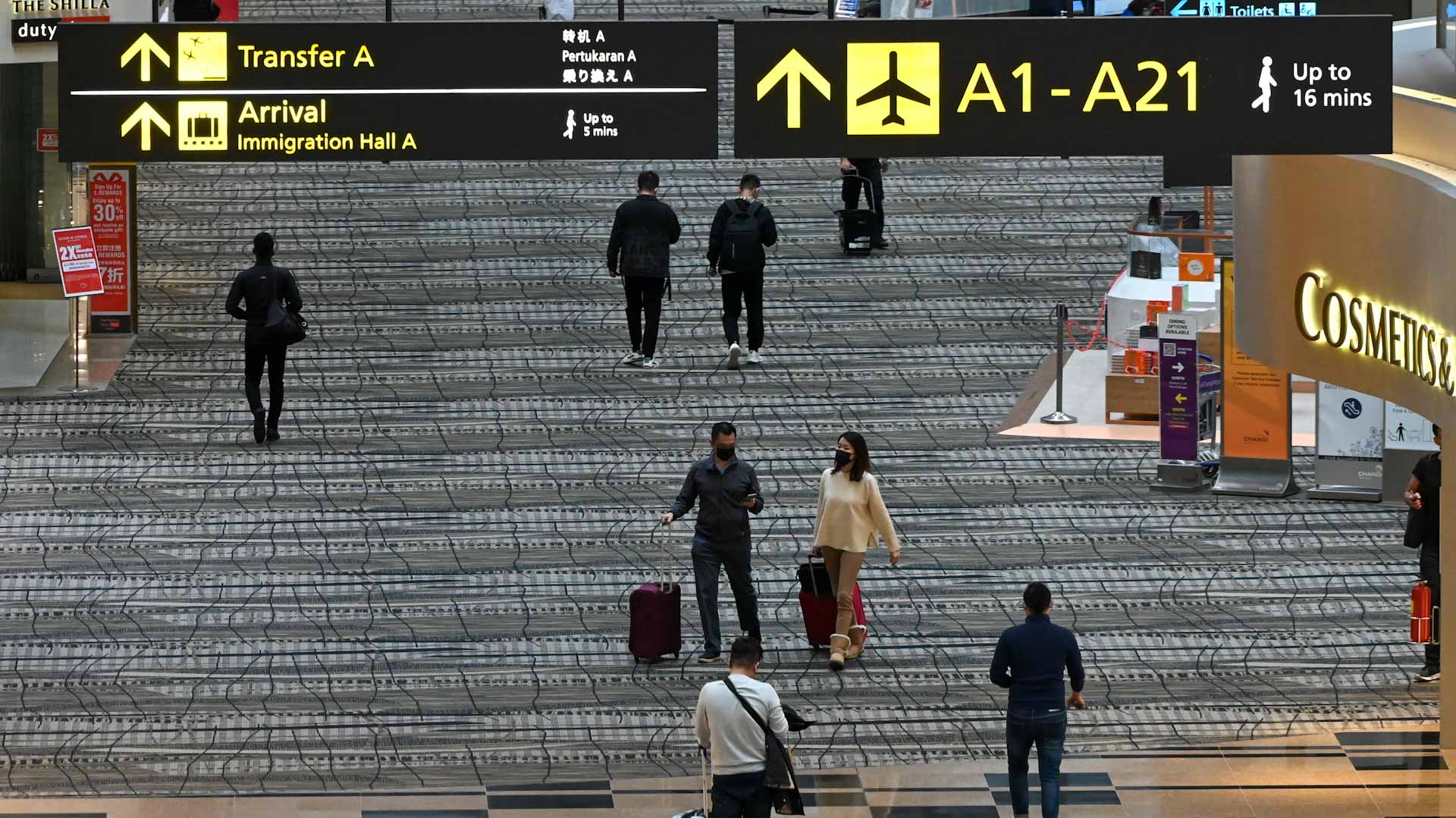 Image for the title: Singapore to freeze new ticket sales for quarantine-free travel 