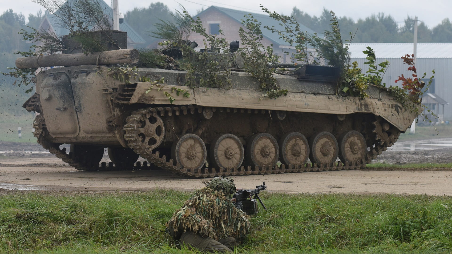 Image for the title: Ukraine military conducts drills near separatist region 