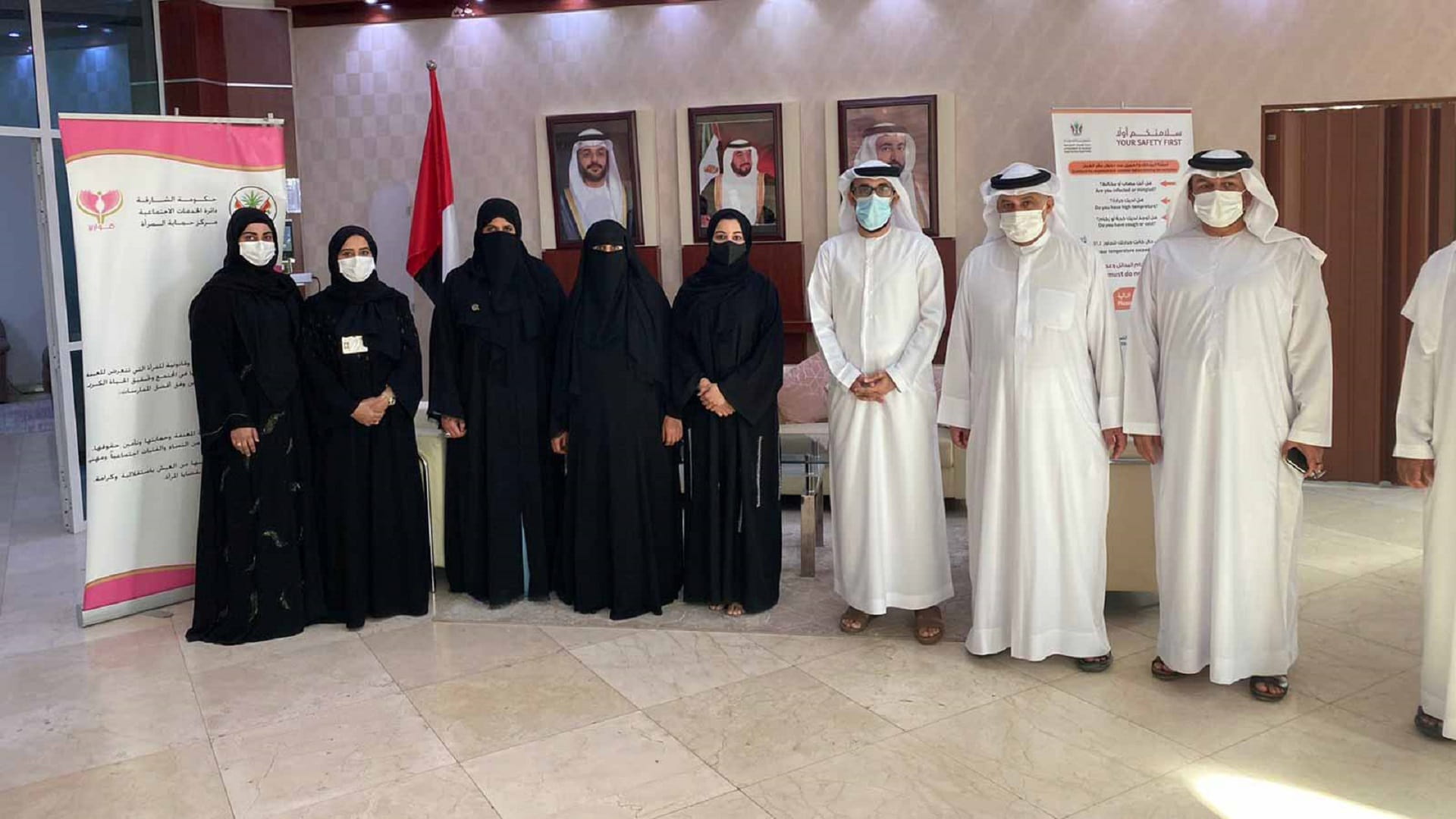 صورة بعنوان: "صحية الاستشاري" تزور مركز حماية المرأة في الحمرية  