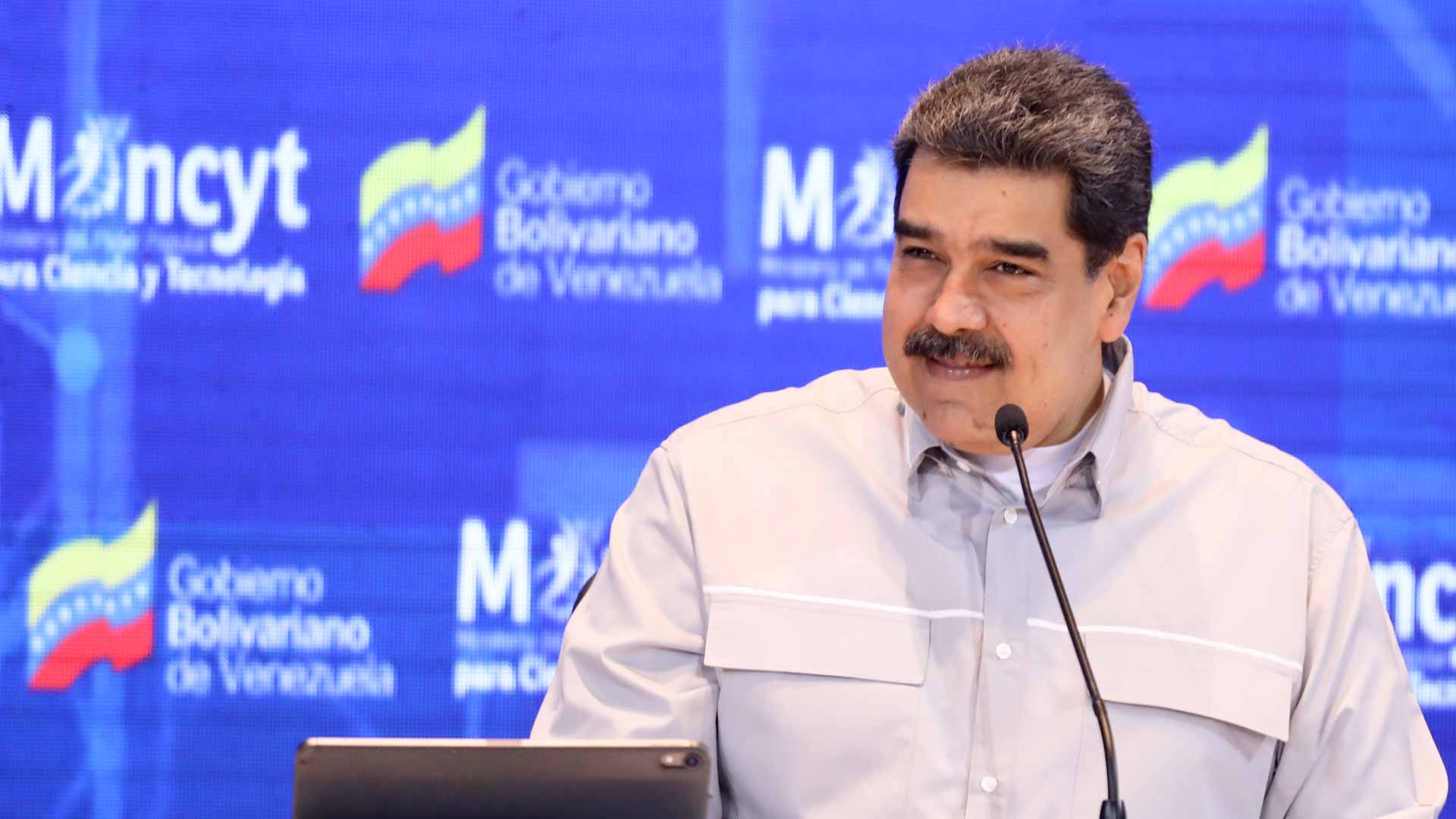 Image for the title: Venezuela's Maduro says seven Omicron cases detected 
