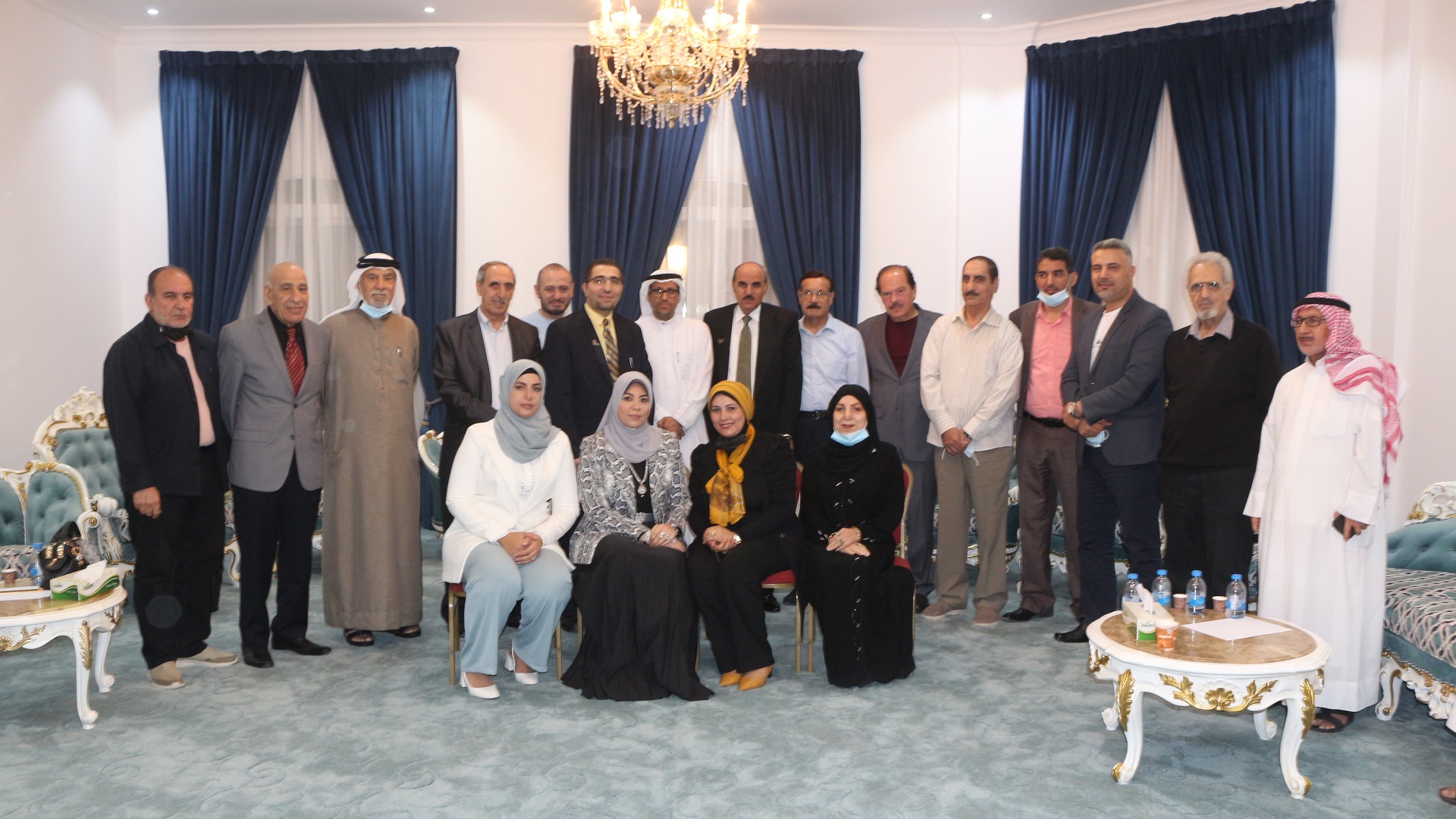 صورة بعنوان: النادي الثقافي العربي في الشارقة يحتفي بـ"أم اللغات" 