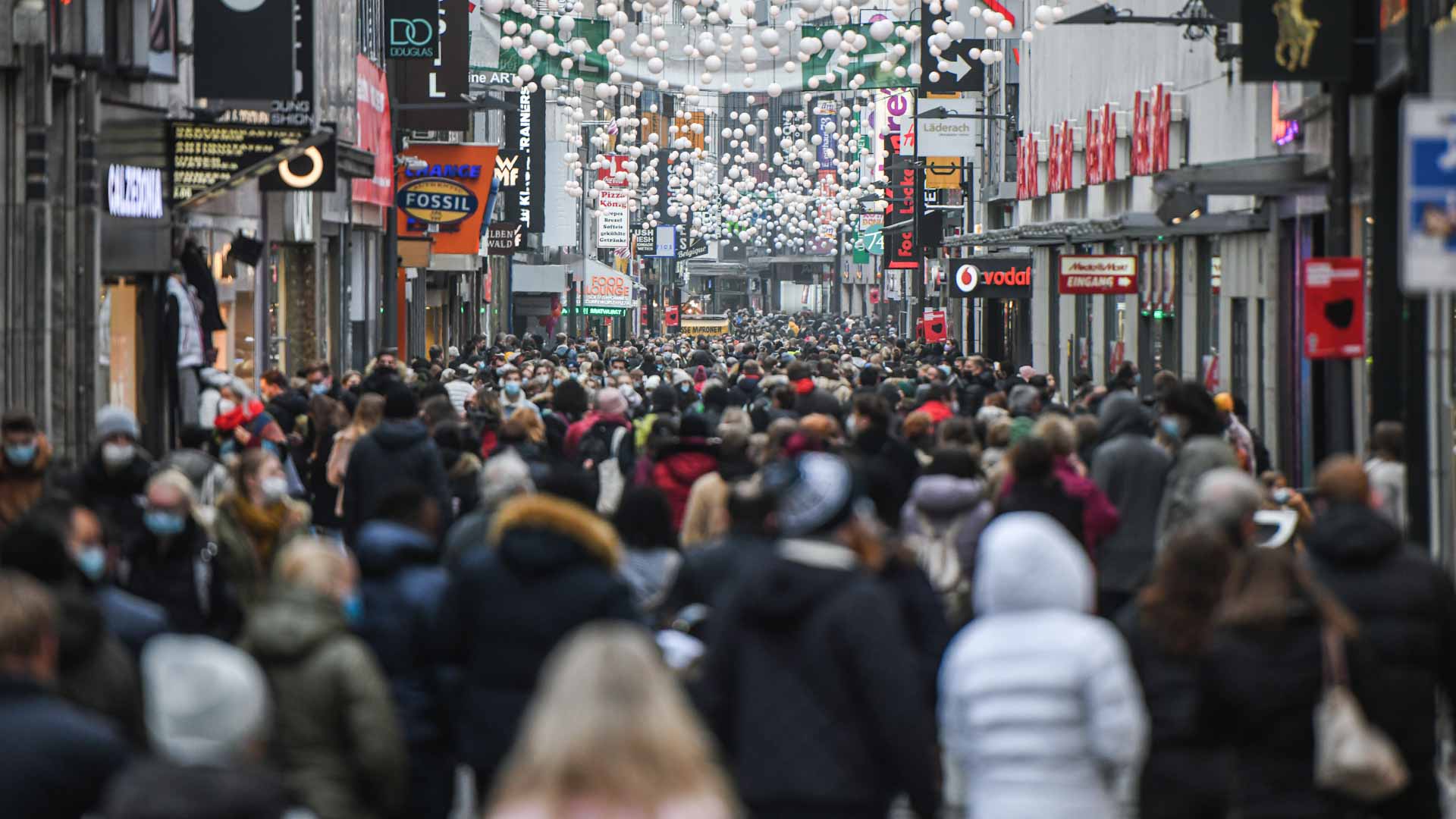 صورة بعنوان: ألمانيا ترصد 10100 إصابة جديدة بكورونا و88 وفاة 