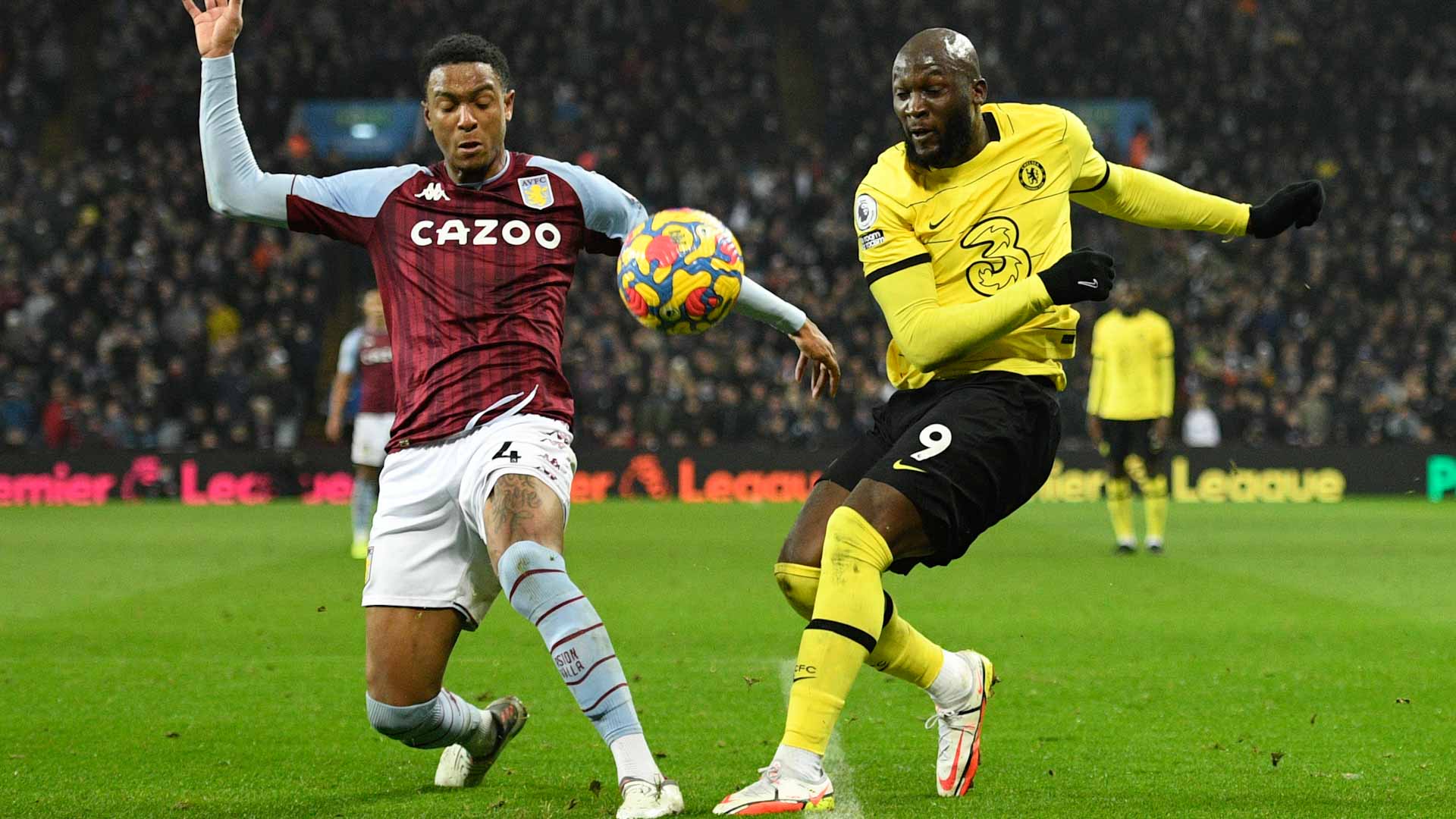 صورة بعنوان: تشلسي يقلب الطاولة على أستون فيلا في الدوري الإنجليزي  