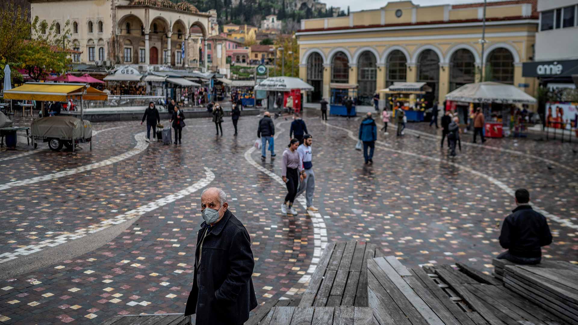 Image for the title: Greece introduces new virus curbs as Omicron cases jump 