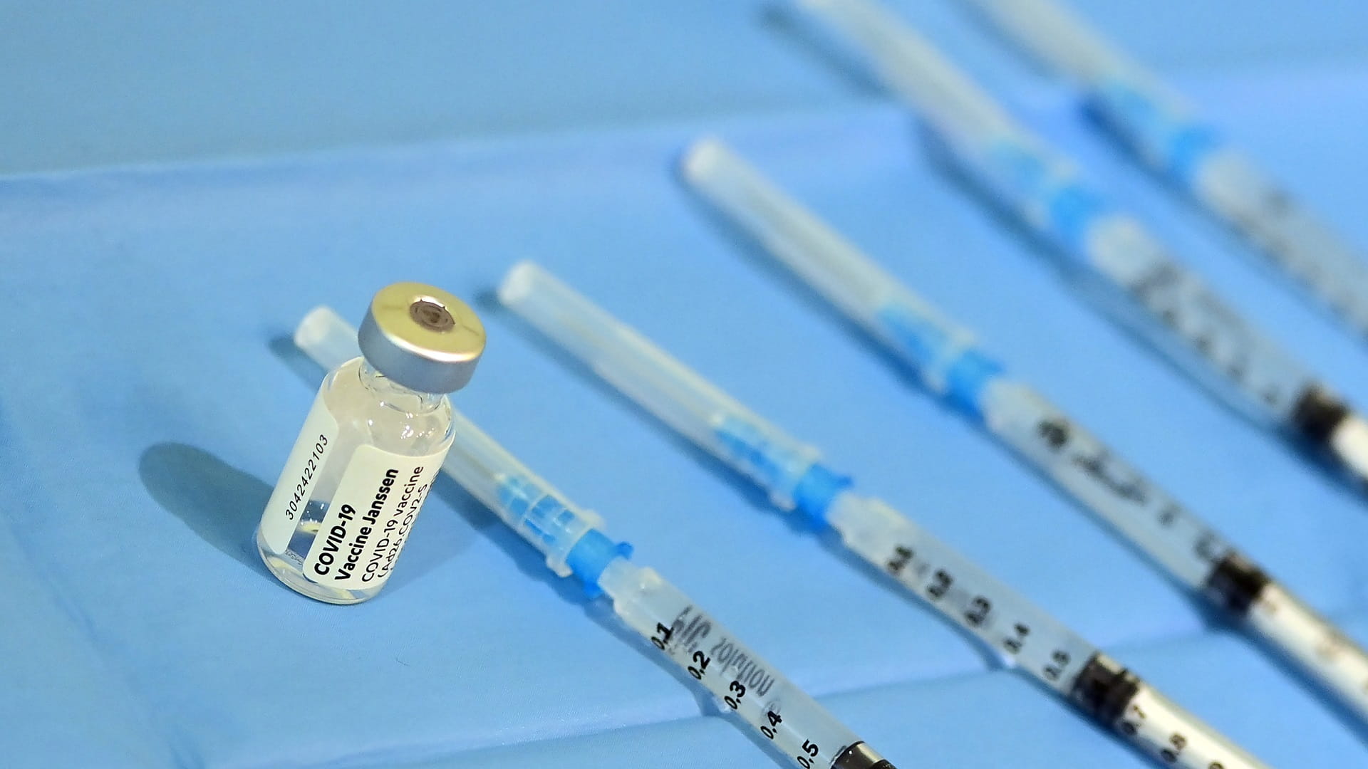 Image for the title: Italy reports 50,534 coronavirus cases on Saturday, 252 deaths 