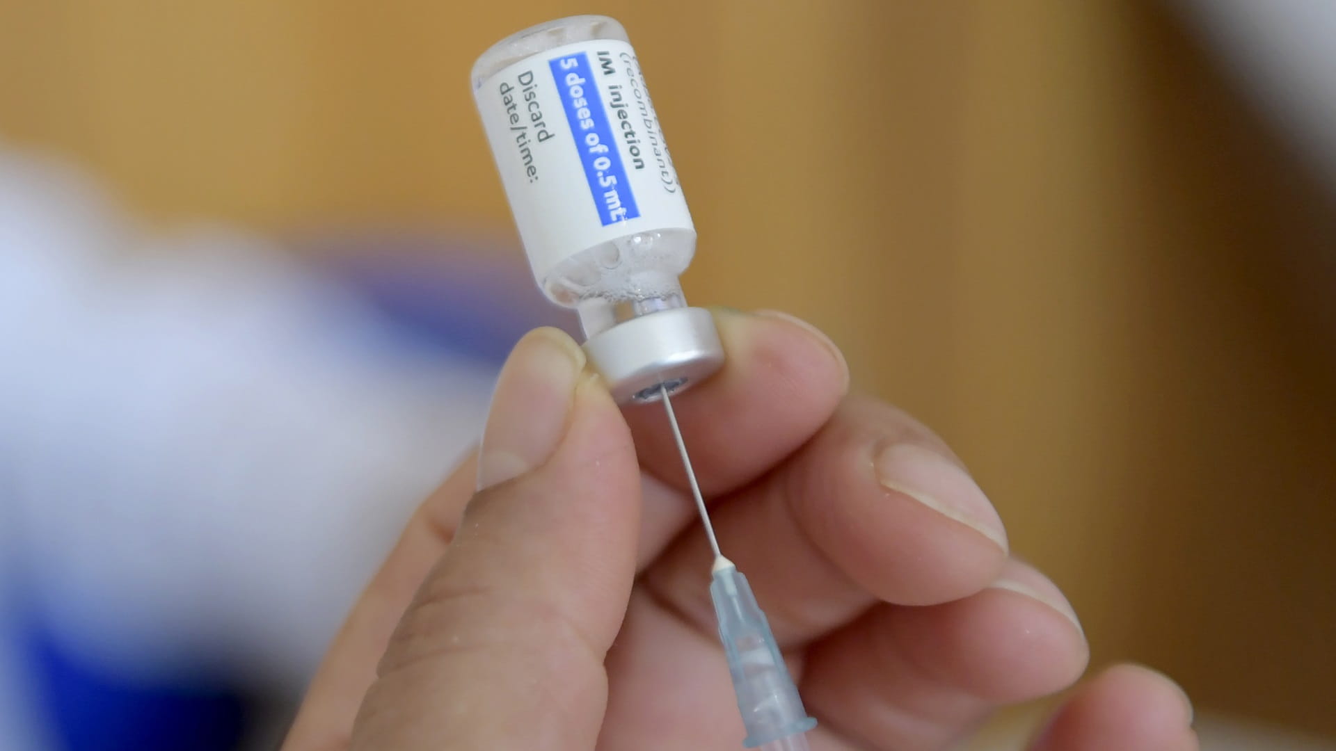 Image for the title: Tunisia reports 1,162 new cases of COVID-19 