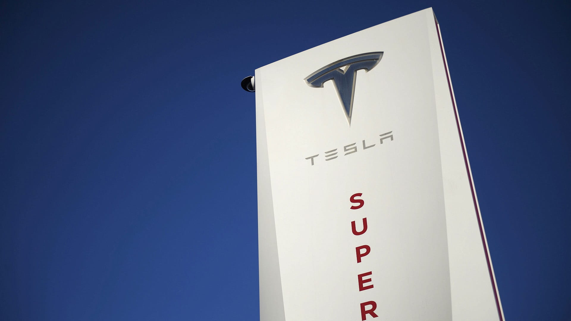 Image for the title: Tesla to recall around 200,000 cars in China over collision risk 