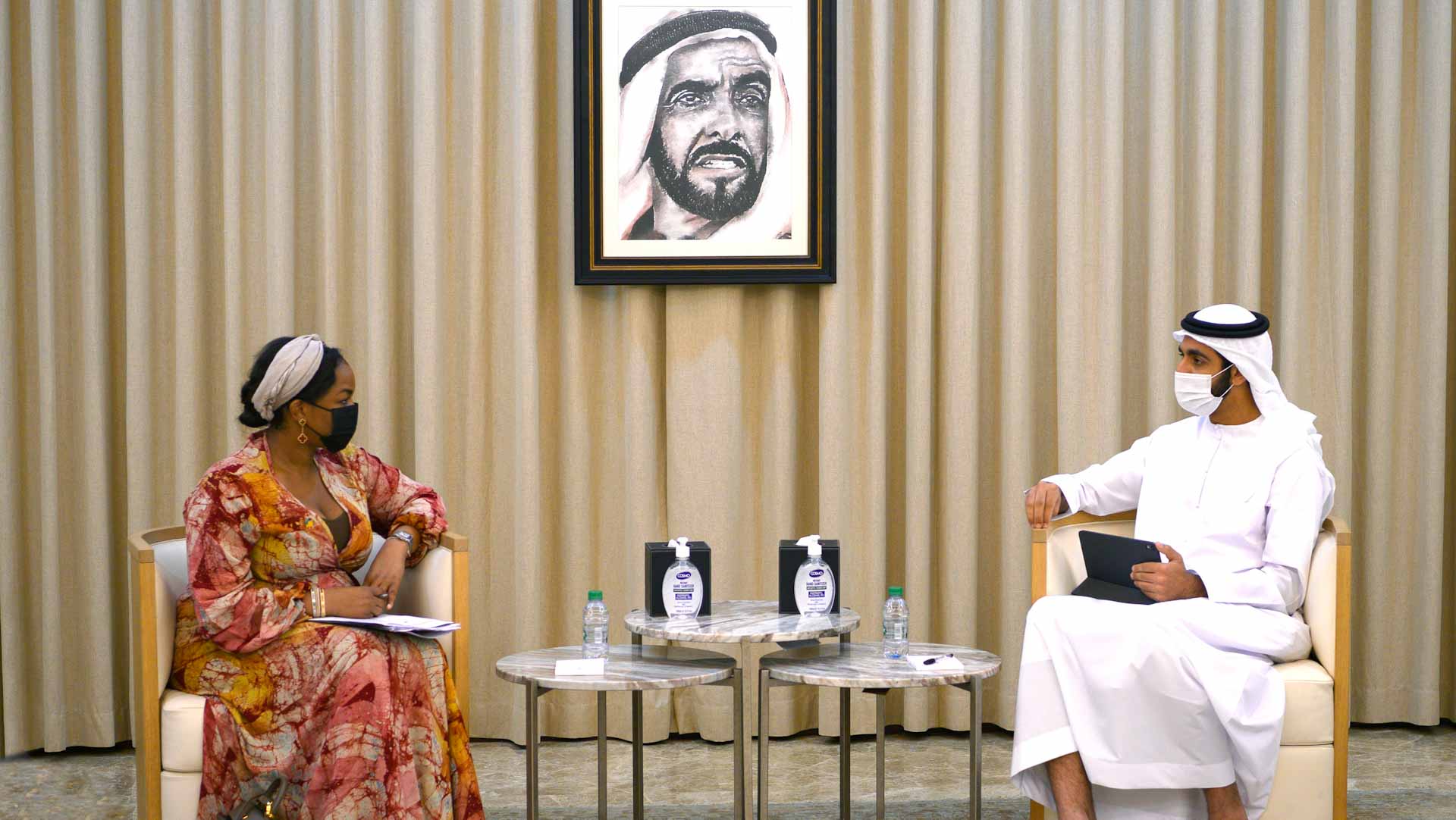 صورة بعنوان: الإمارات تؤكد التزامها بزيادة استخدام الطاقة النظيفة والمتجددة 