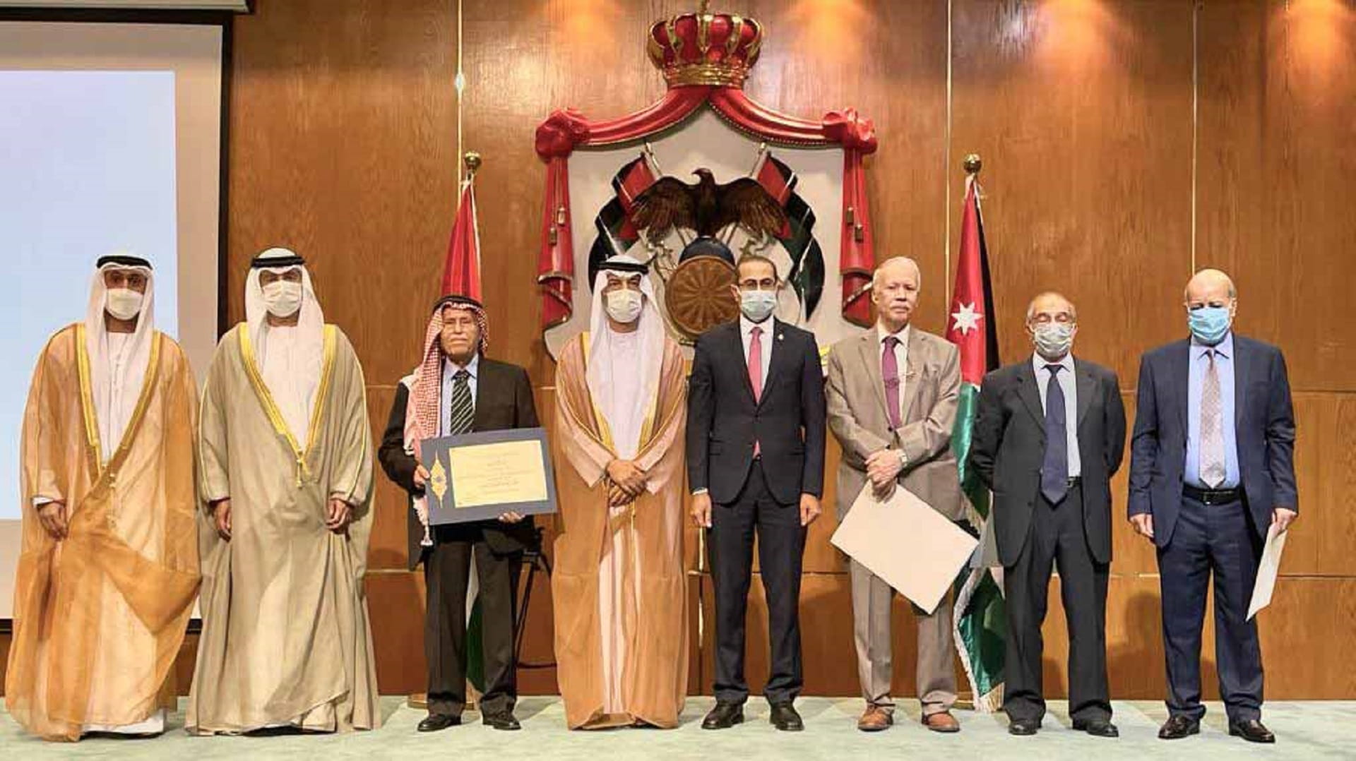 صورة بعنوان: الشارقة تحتفي بـ 4 من رواد الثقافة في الأردن ضمن "ملتقى التكريم" 