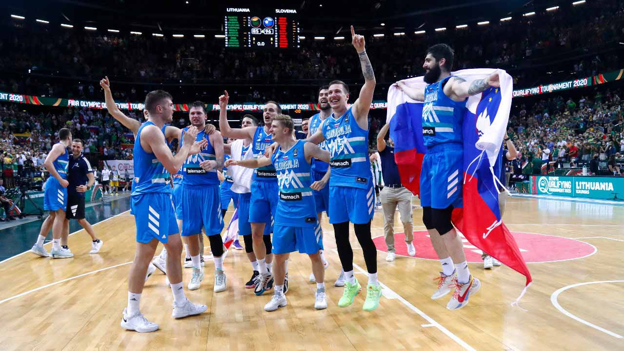 صورة بعنوان: منتخب سلوفينيا يتأهل لمنافسات كرة السلة في أولمبياد طوكيو 